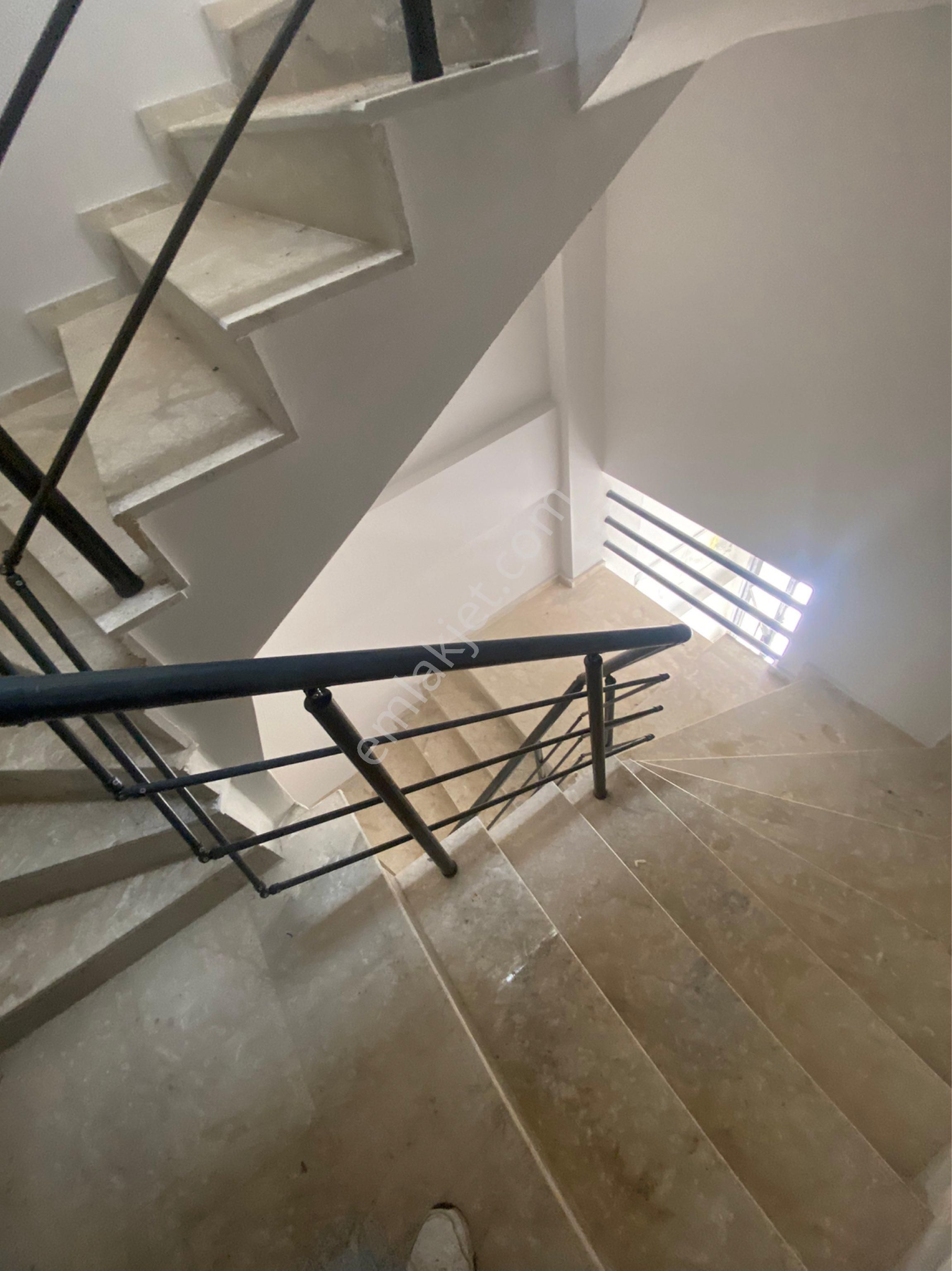 Has Umut Gayrimenkulden Satılık Lüx Sıfır Daire - Görsel 3