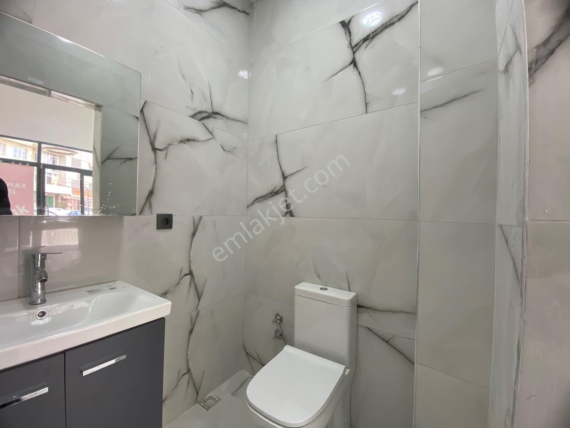Bornova Dap Yapı’da Kullanıma Hazır Kiralık Dükkan - Görsel 13