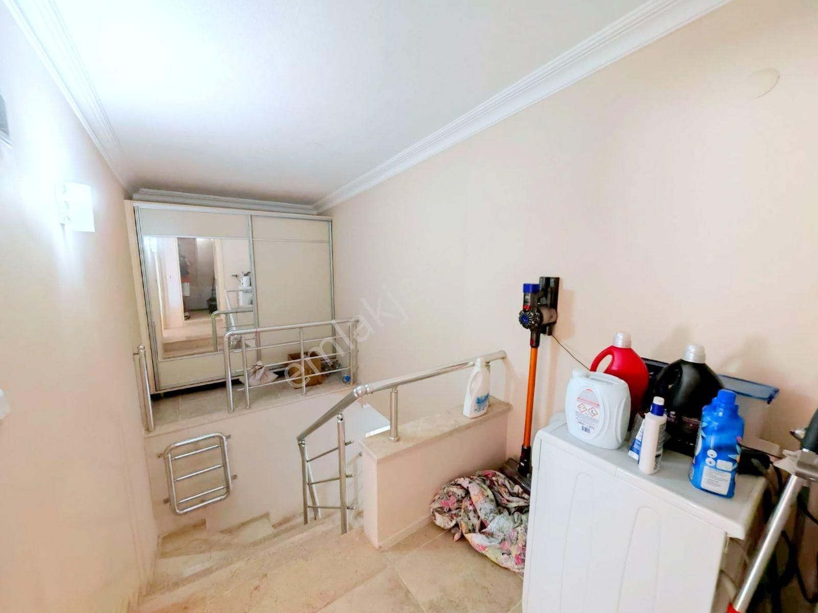 Didim Altınkumda Satılık Denize Yakın-havuzlu Sitede 4+1 Eşyalı Dublex - Görsel 7