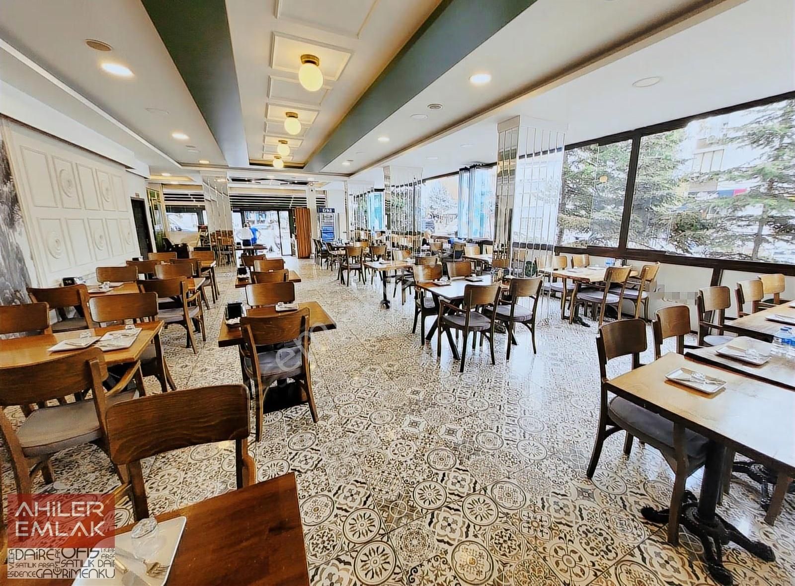 Aşağıeğlence'de Cadde Üzeri 270 M2 Kullanım Alanlı Satılık Dükkn - Görsel 6