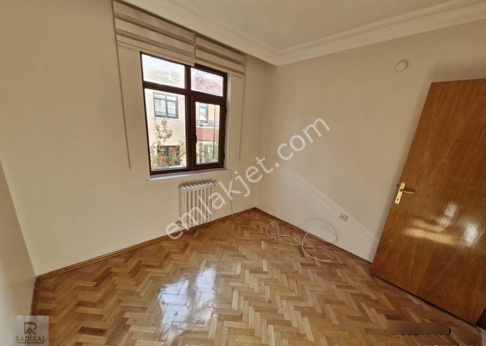 Birlik Mahallesi 439. Sokak Üzeri Ara Katta Kiralık 3+1 Daire........ - Görsel 13