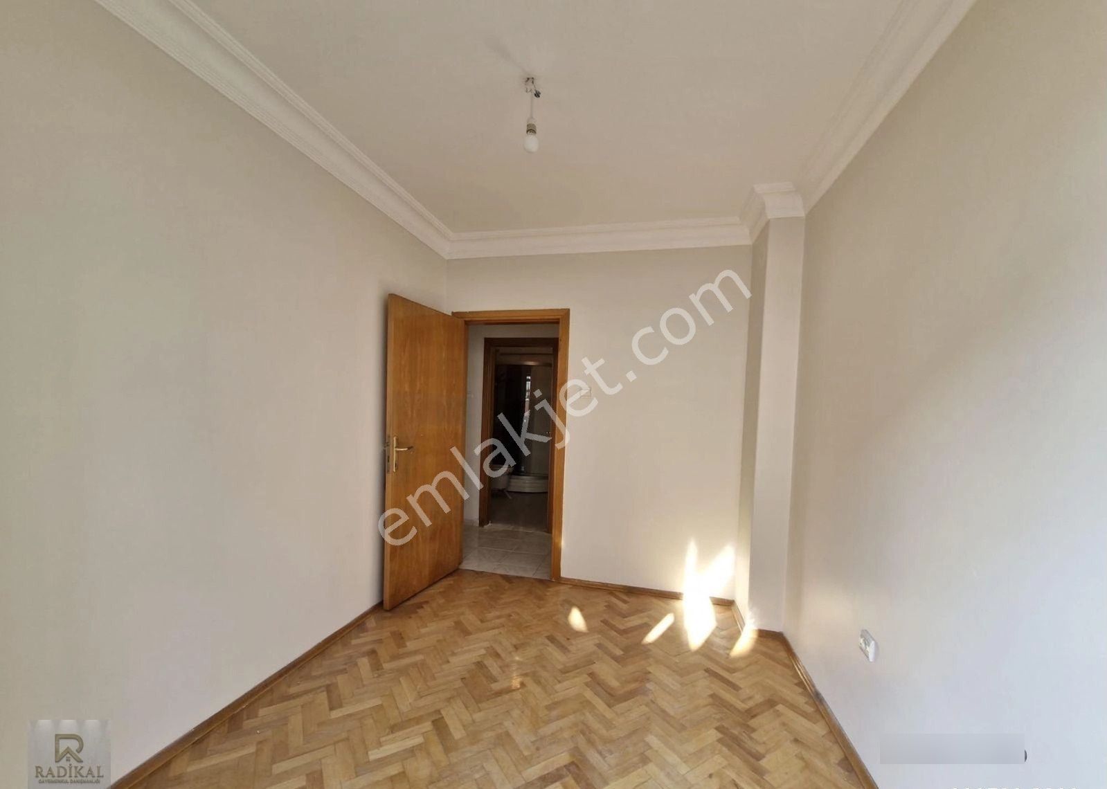 Birlik Mahallesi 439. Sokak Üzeri Ara Katta Kiralık 3+1 Daire........ - Görsel 35