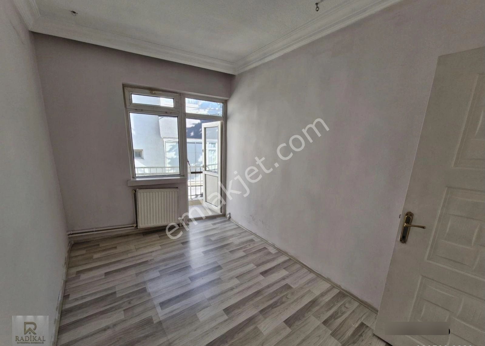 Murat Mahallesi Ulubey Sokakta Oturuma Hazır Kiralık 3+1 Daire........ - Görsel 11