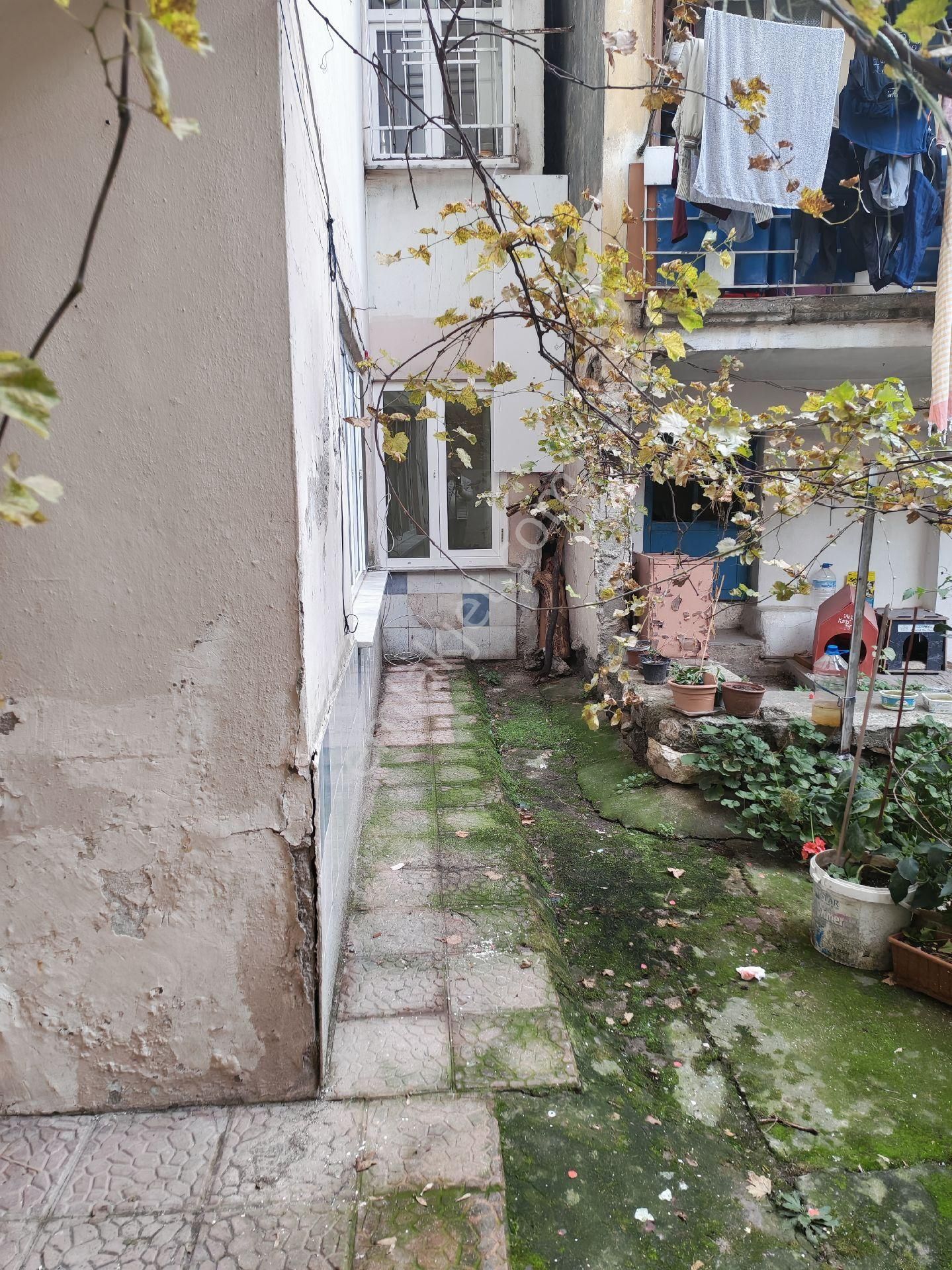 Barış Gayrimenkul'den Umurbey'de 3+1 Bahçe Katı Daire - Görsel 14