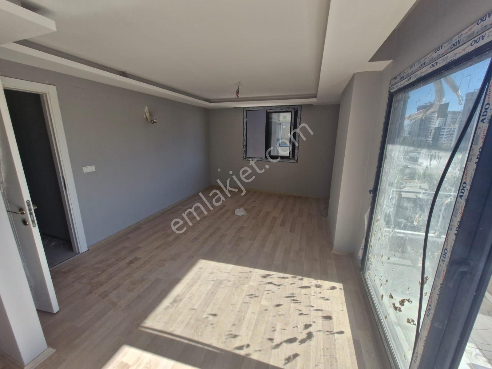 İz'den Bulvar Üzeri Site İçin'de Emsalsiz Fırsat Dairesi - Görsel 12