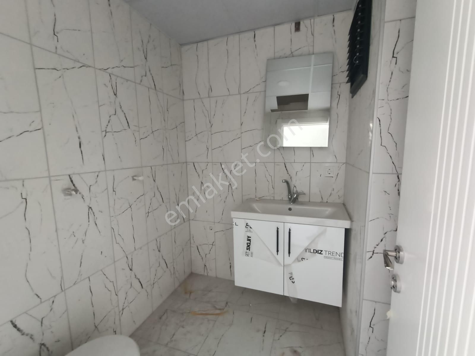 İz'den Bulvar Üzeri Site İçin'de Emsalsiz Fırsat Dairesi - Görsel 20