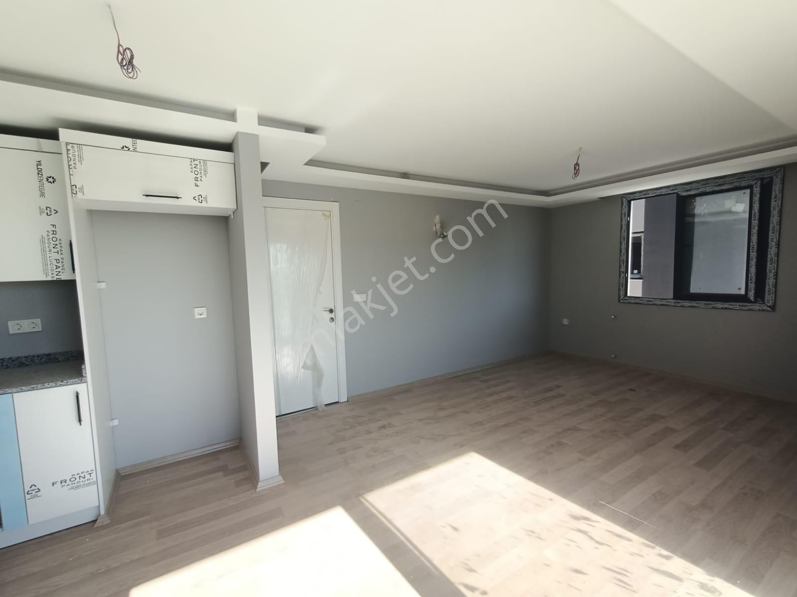 İz'den Bulvar Üzeri Site İçin'de Emsalsiz Fırsat Dairesi - Görsel 8