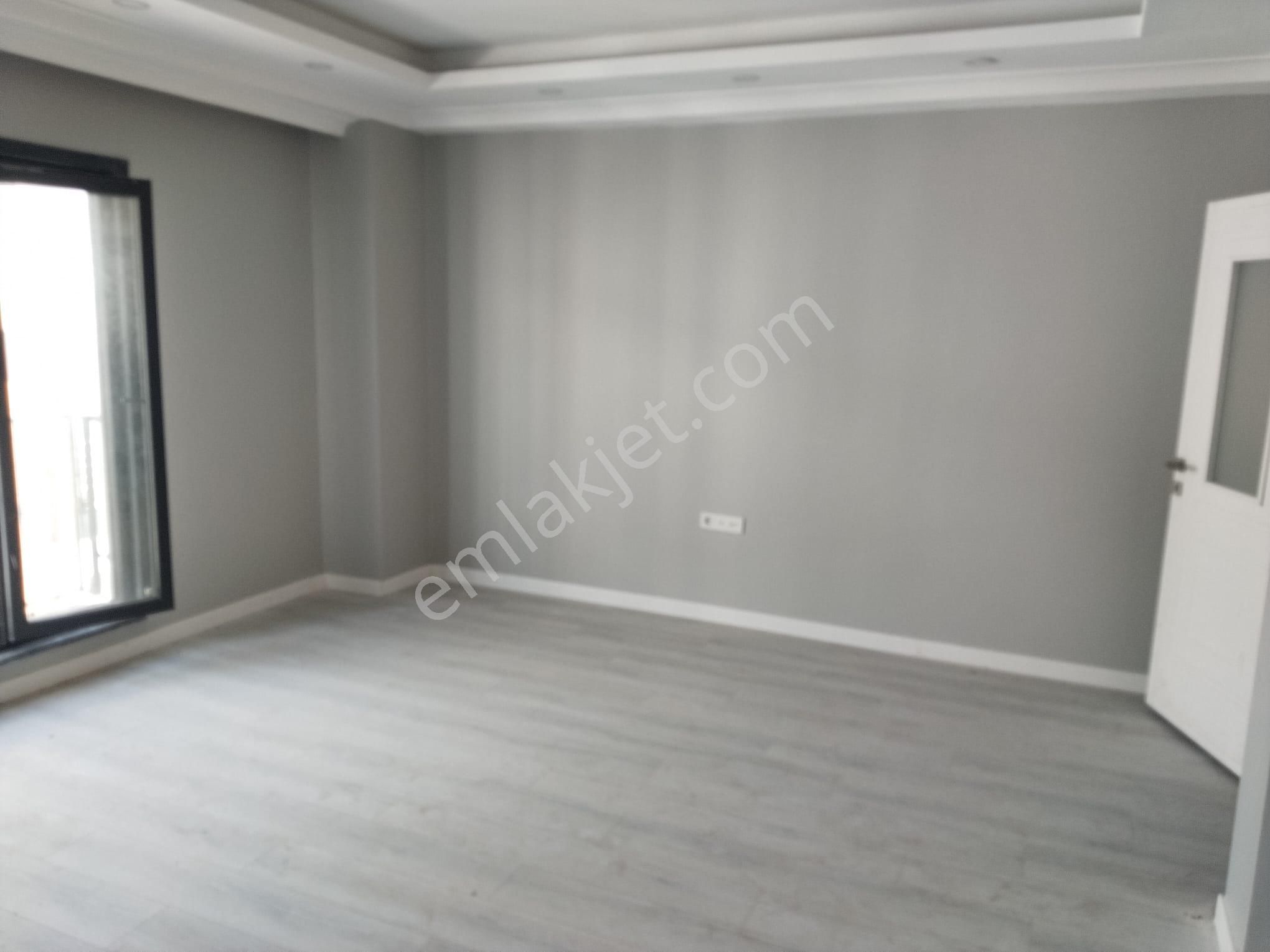 Bayrampaşa Altıntepsi Mahallesi Satılık Çatı Arası Piyesli Dublex Daire - Görsel 6