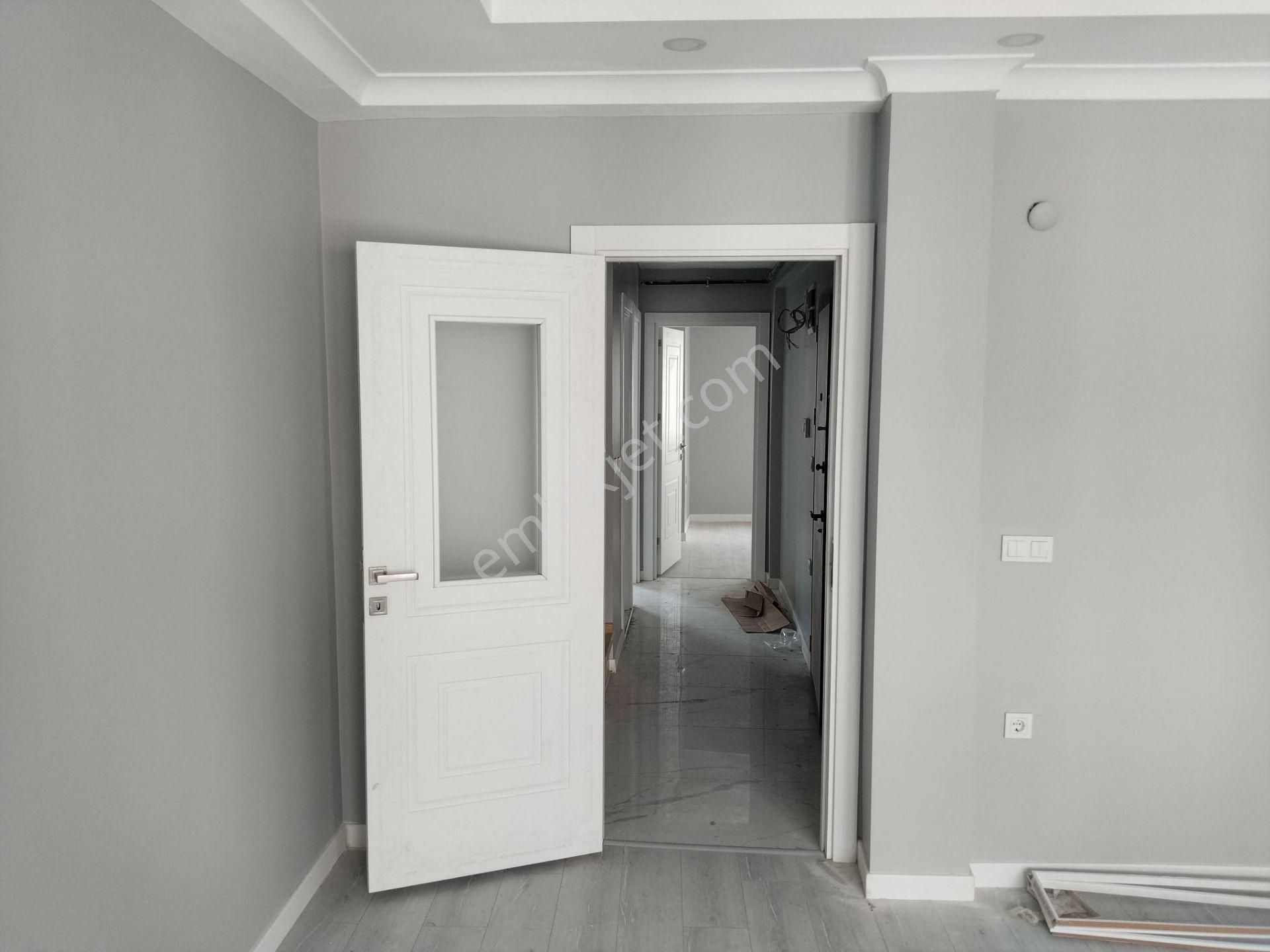 Bayrampaşa Altıntepsi Mahallesi Satılık Çatı Arası Piyesli Dublex Daire - Görsel 23