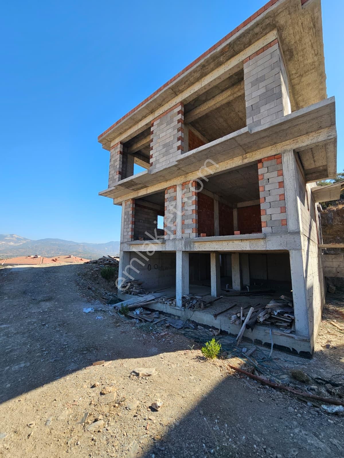 Muğla Milas Merkezi Konumda Satılık 3+1 Villa - Görsel 25