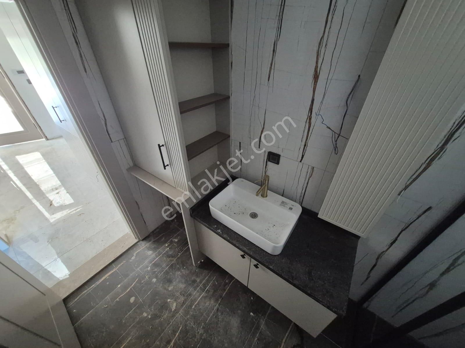 Sabri Pınarbaşı Gayrimenkul'den Akçay'da Satılık Sıfır Tek Müstakil Havuzlu Villa - Görsel 13