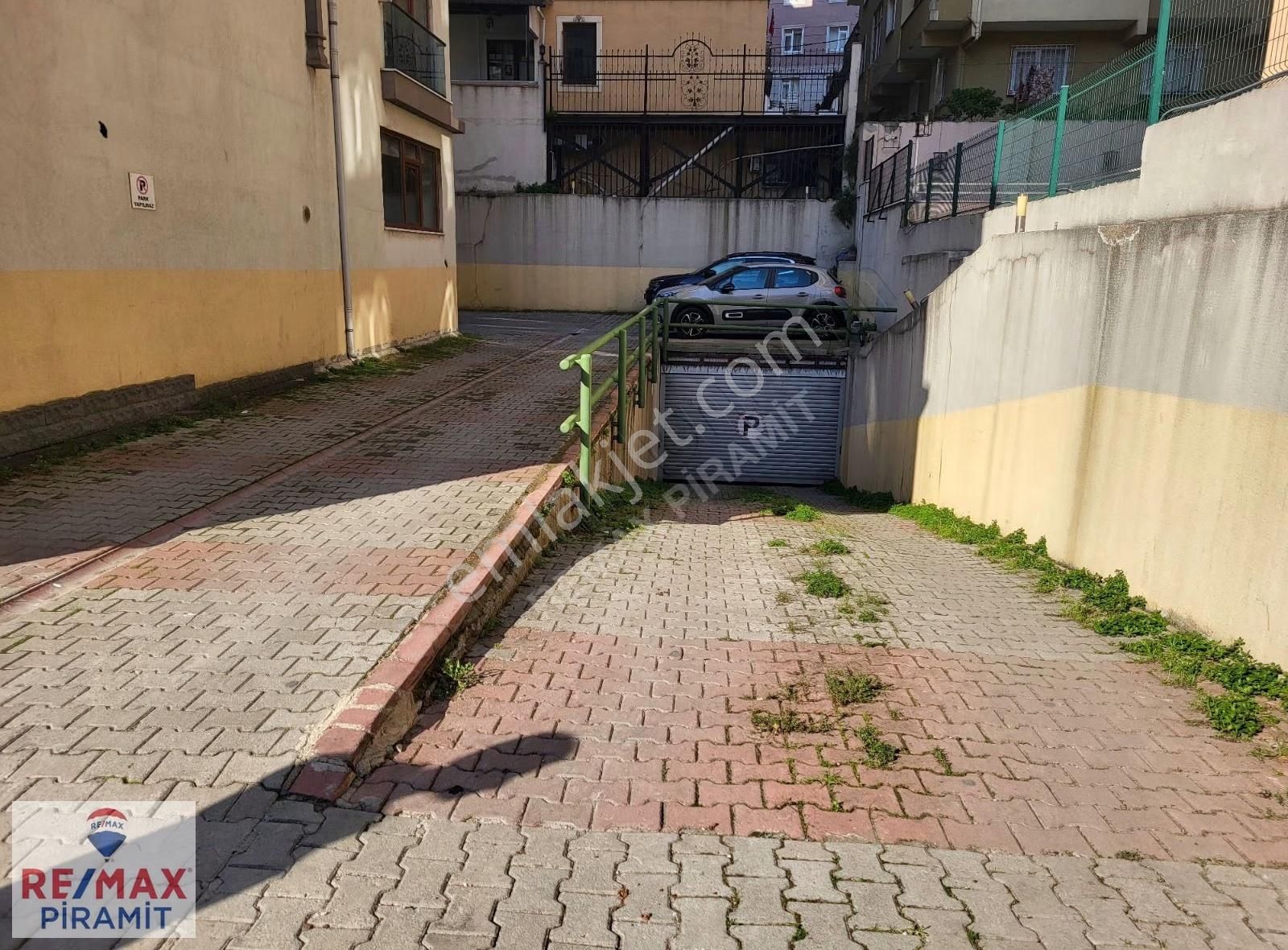 Ümraniye Krizantem Sokakta Resepsiyonlu Sitede Fırsat Daire - Görsel 6