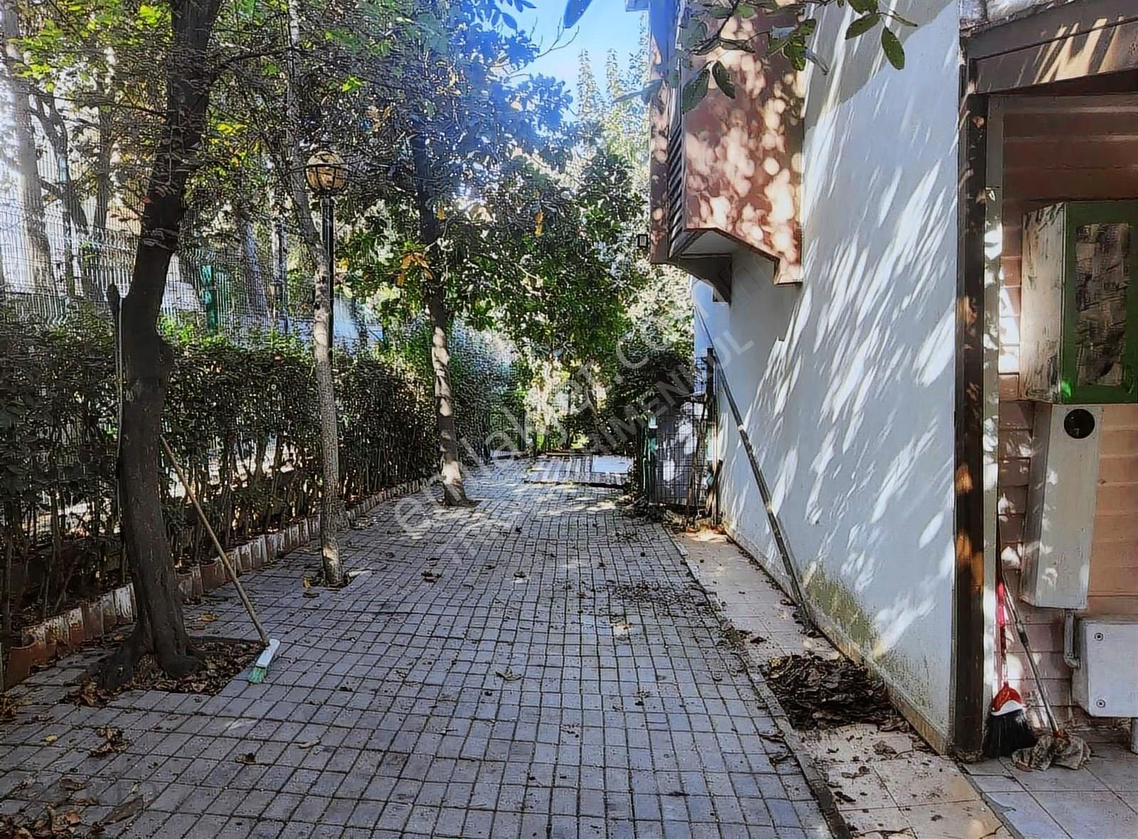 Bahçeşehir Merkezinde Satılık Fırsat Badem Villa - Görsel 5