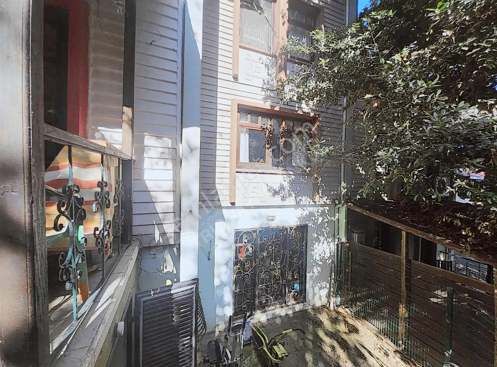 Bahçeşehir Merkezinde Satılık Fırsat Badem Villa - Görsel 4