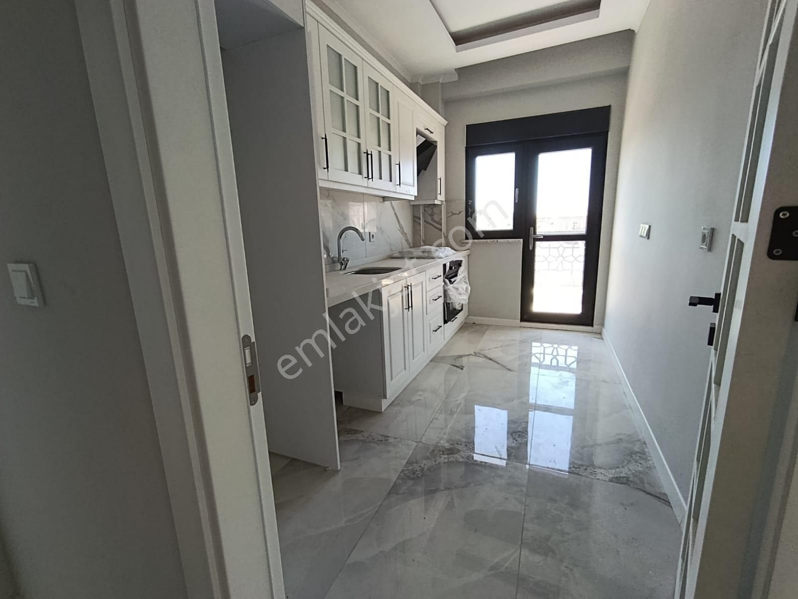 Kerim'den Küçükkuyu Merkezde Satılık 2+1 Site İçi Daire - Görsel 11