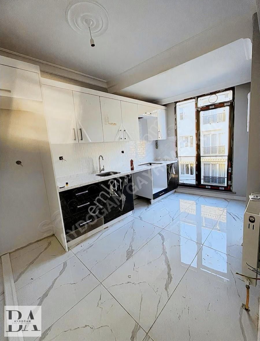 Aydoğan'dan Sıfır Asansörlü 2+1 Satılık Ara Kat Daire - Görsel 4