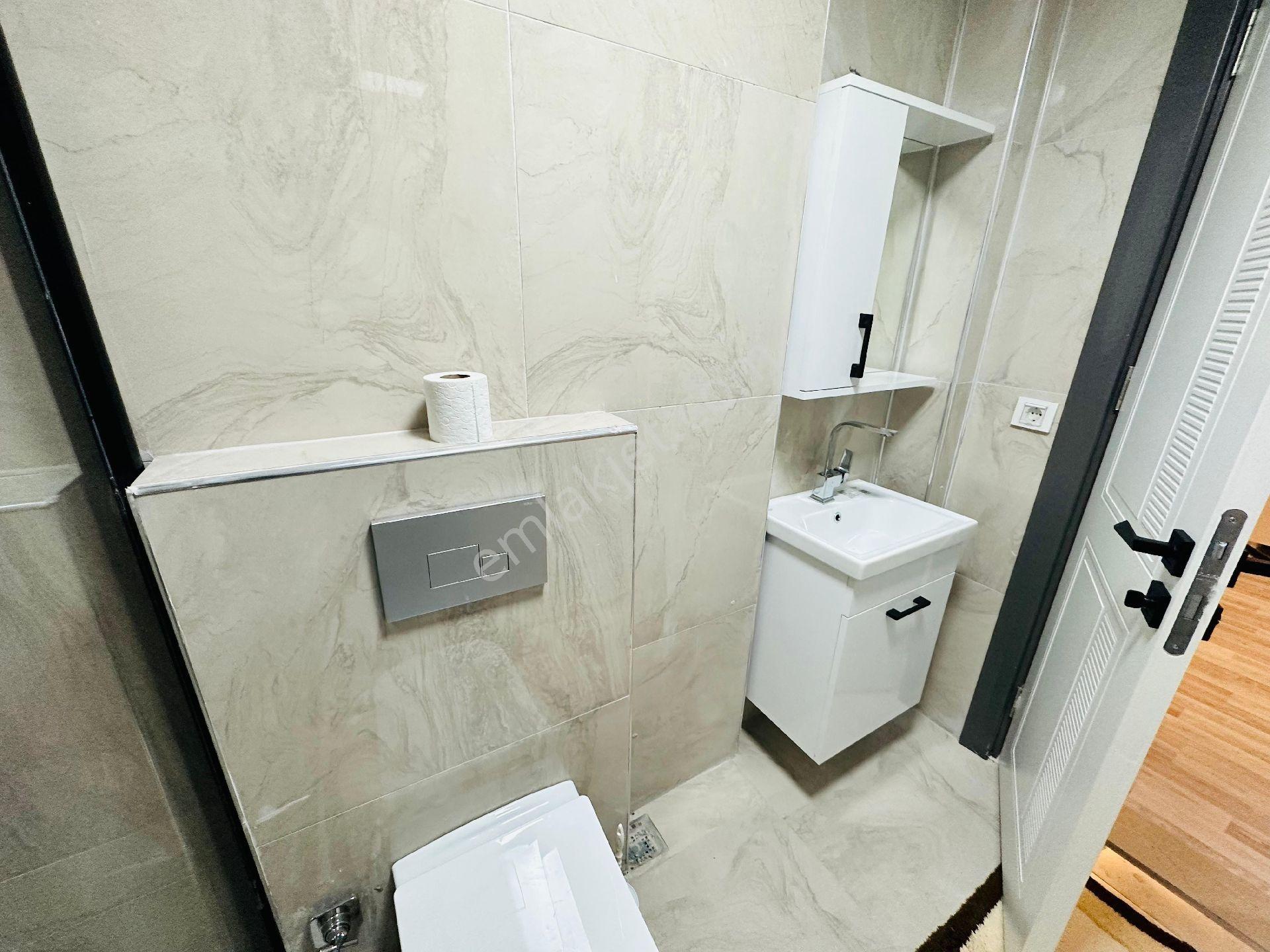 Dinç Emlaktan Kiralık 1+1 Sıfır Esya - Görsel 12
