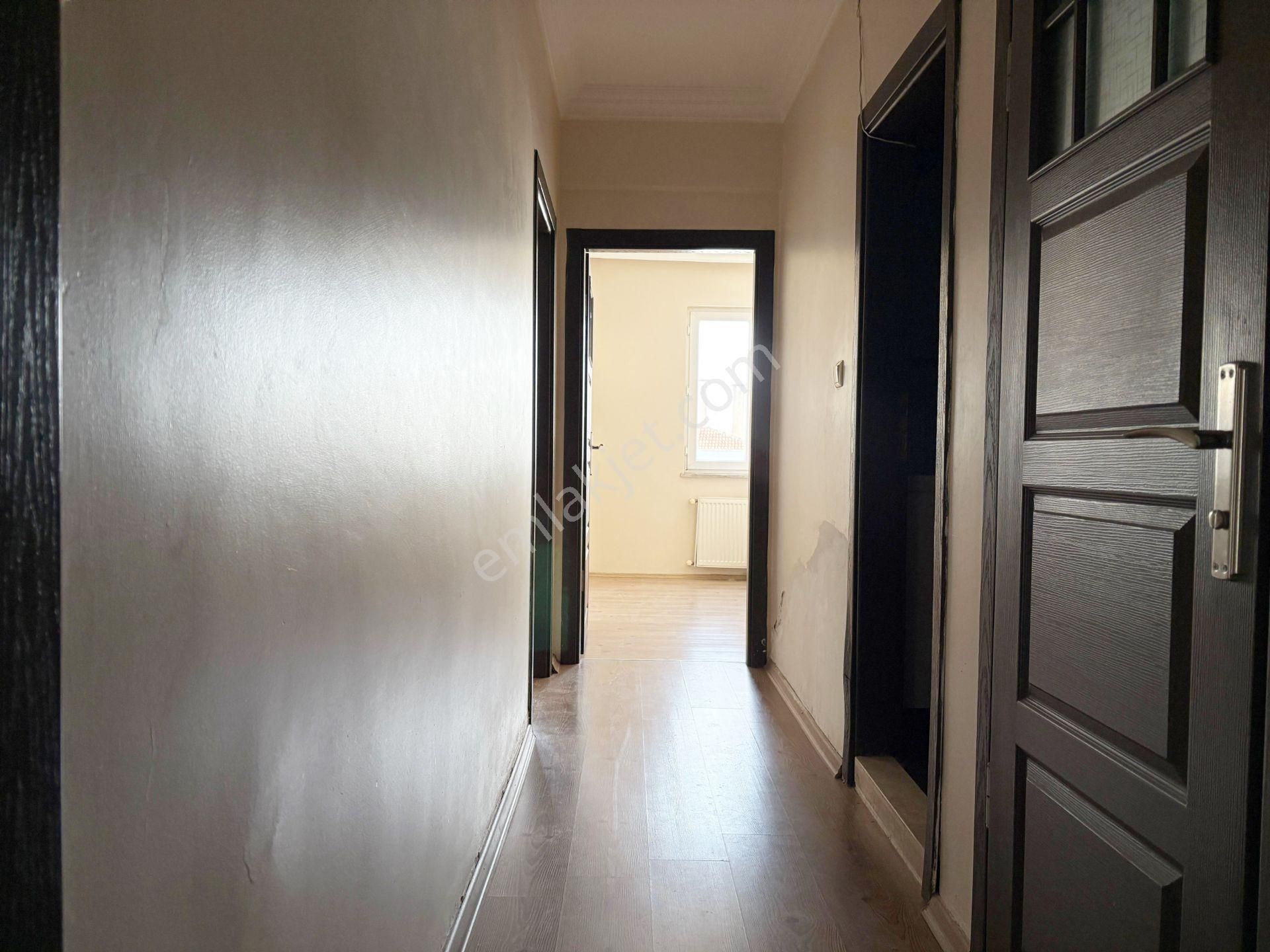 Mudanya Ömerbey De Cadde Üzeri Kiralık Dubleks 5+1 Daire - Görsel 18