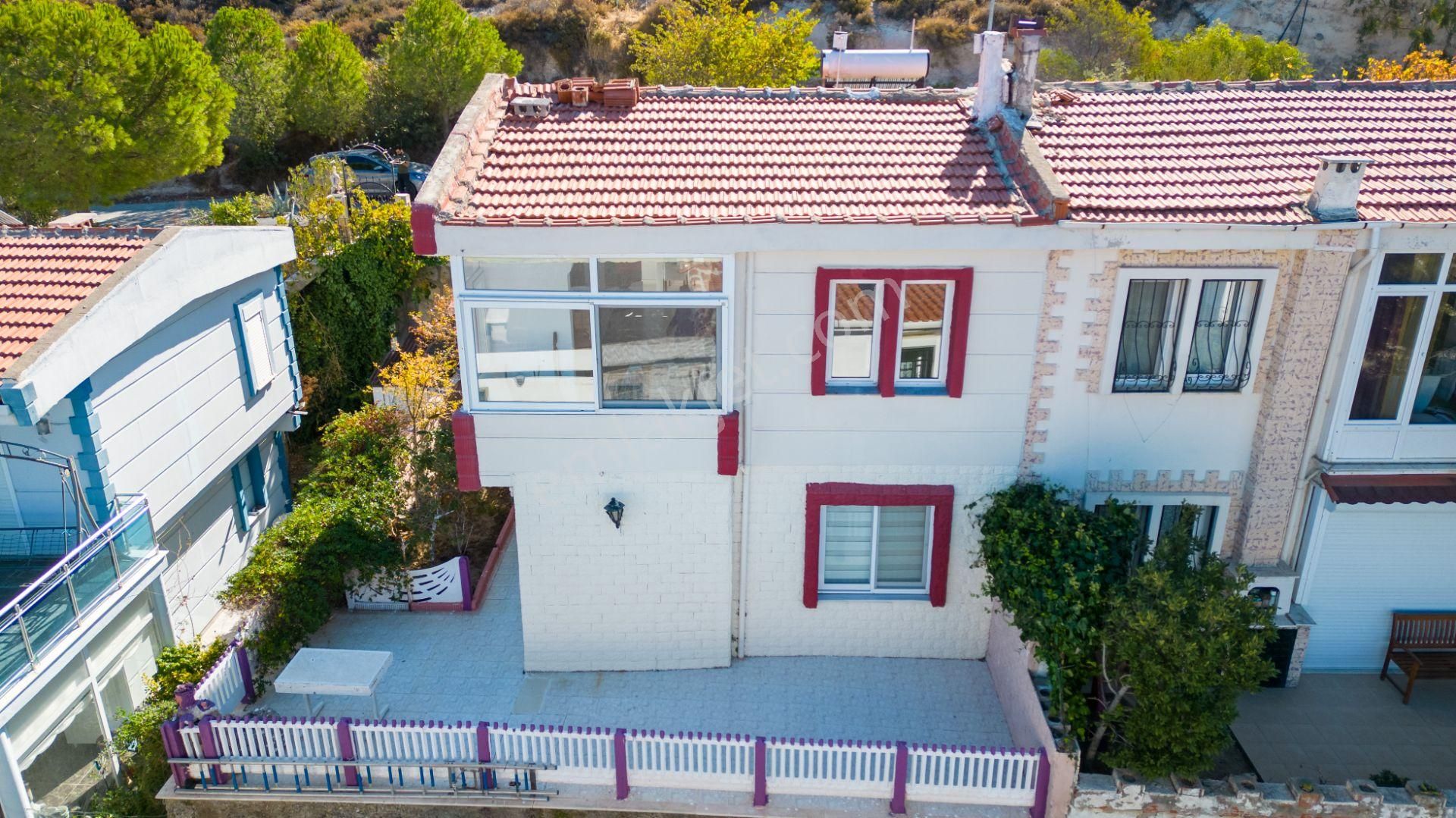 Foça Denizkent Sitesinde Satılık 2+1 Dubleks - Görsel 26