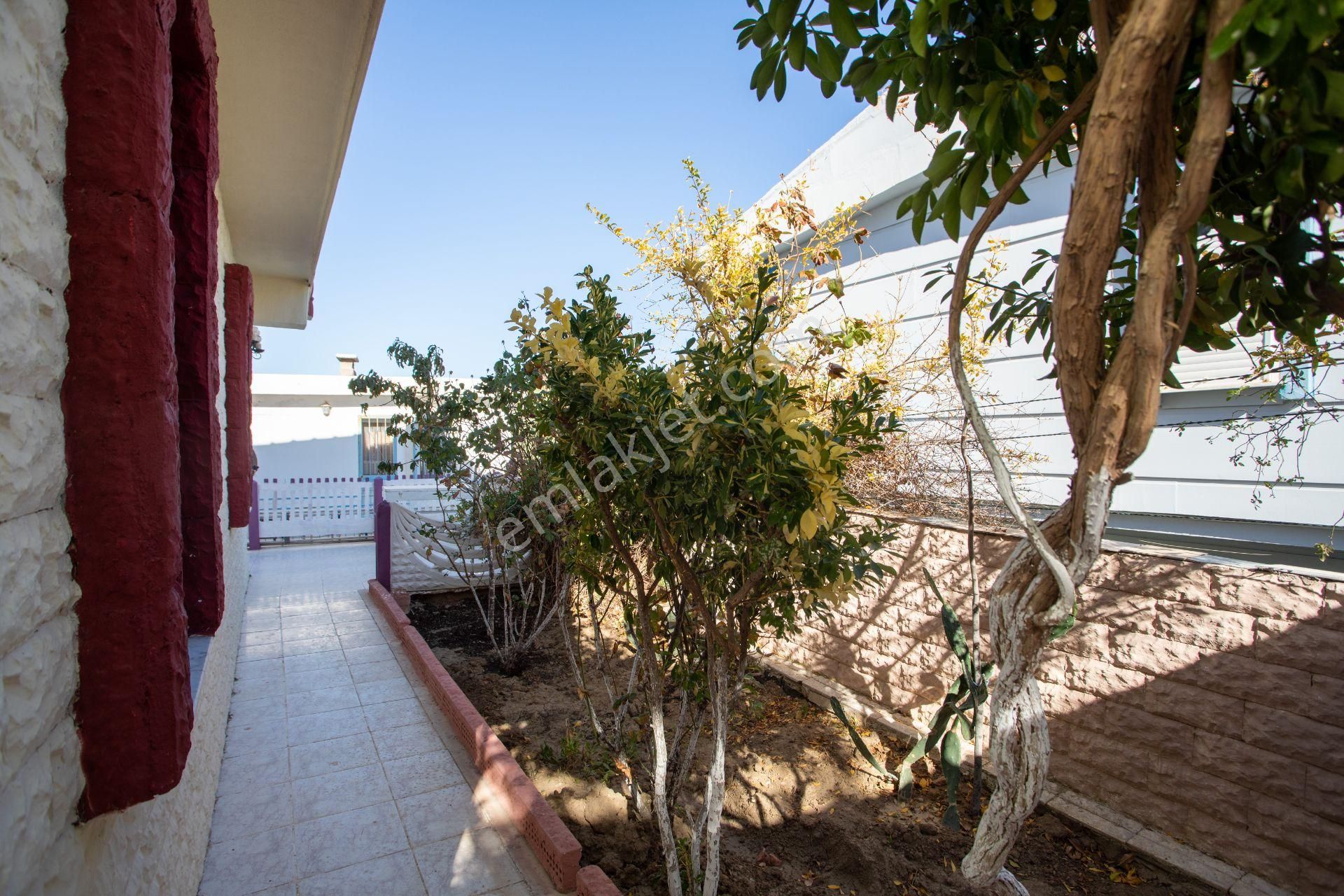 Foça Denizkent Sitesinde Satılık 2+1 Dubleks - Görsel 20