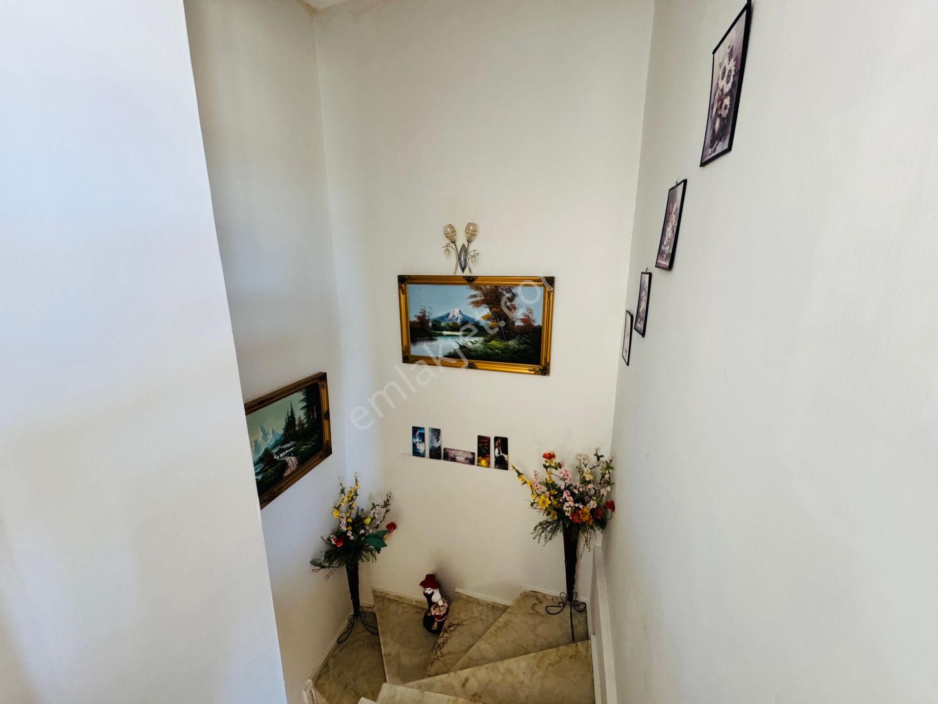 Foça Denizkent Sitesinde Satılık 2+1 Dubleks - Görsel 28