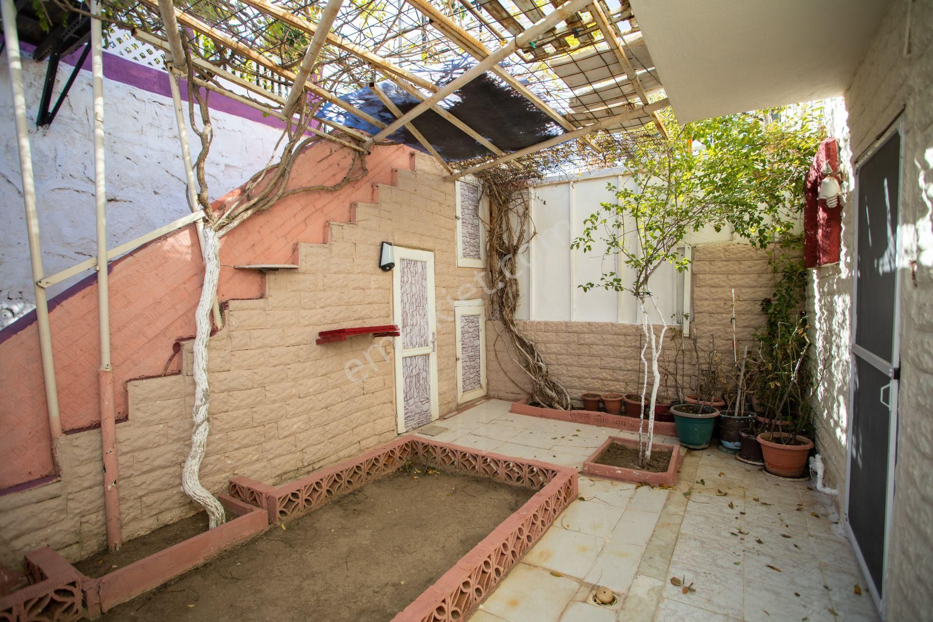 Foça Denizkent Sitesinde Satılık 2+1 Dubleks - Görsel 19