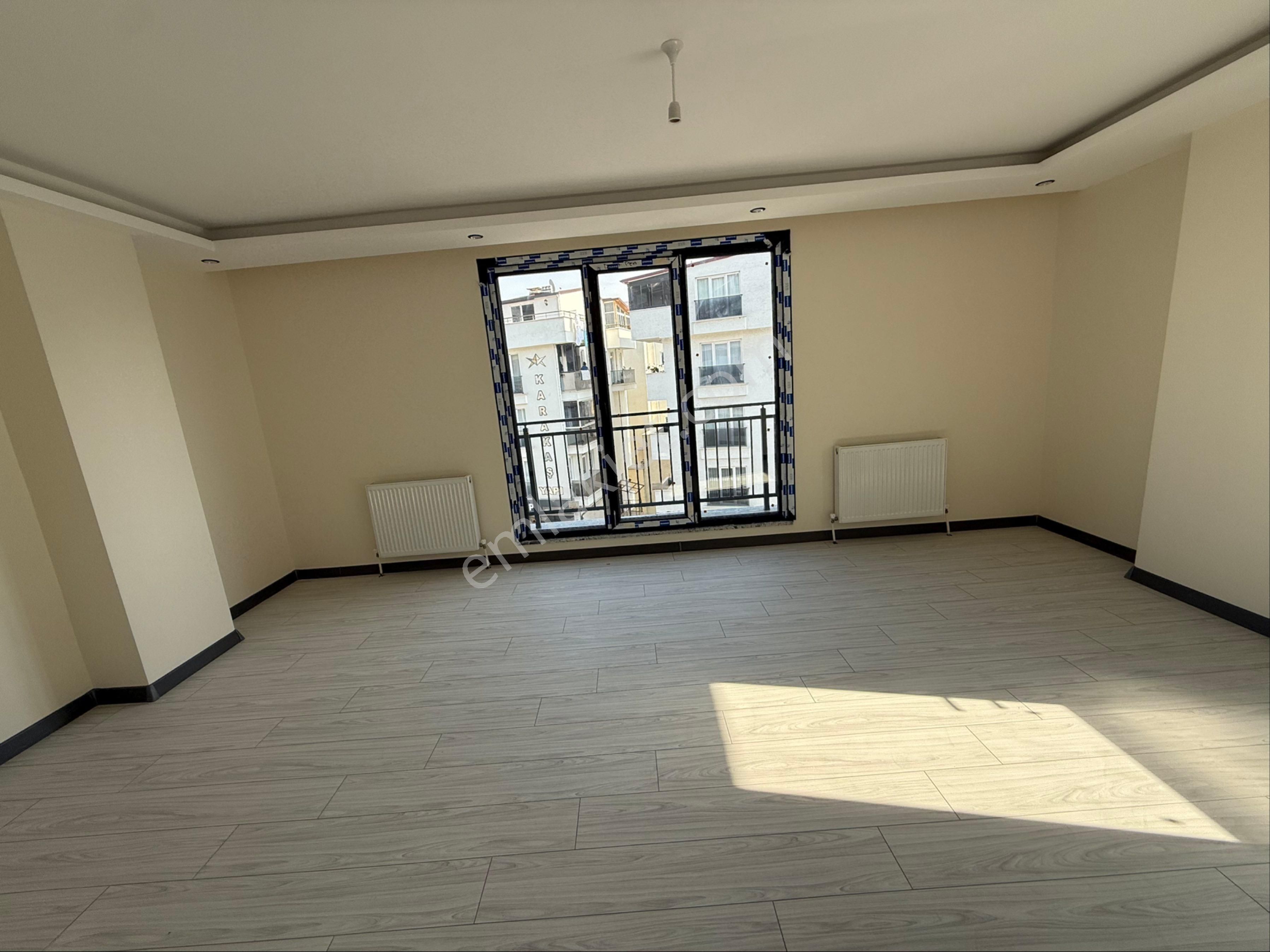 Çayırova Tıp Hastanesinin Dibinde 4+1 Asansörlü Lüks Daire - Görsel 3