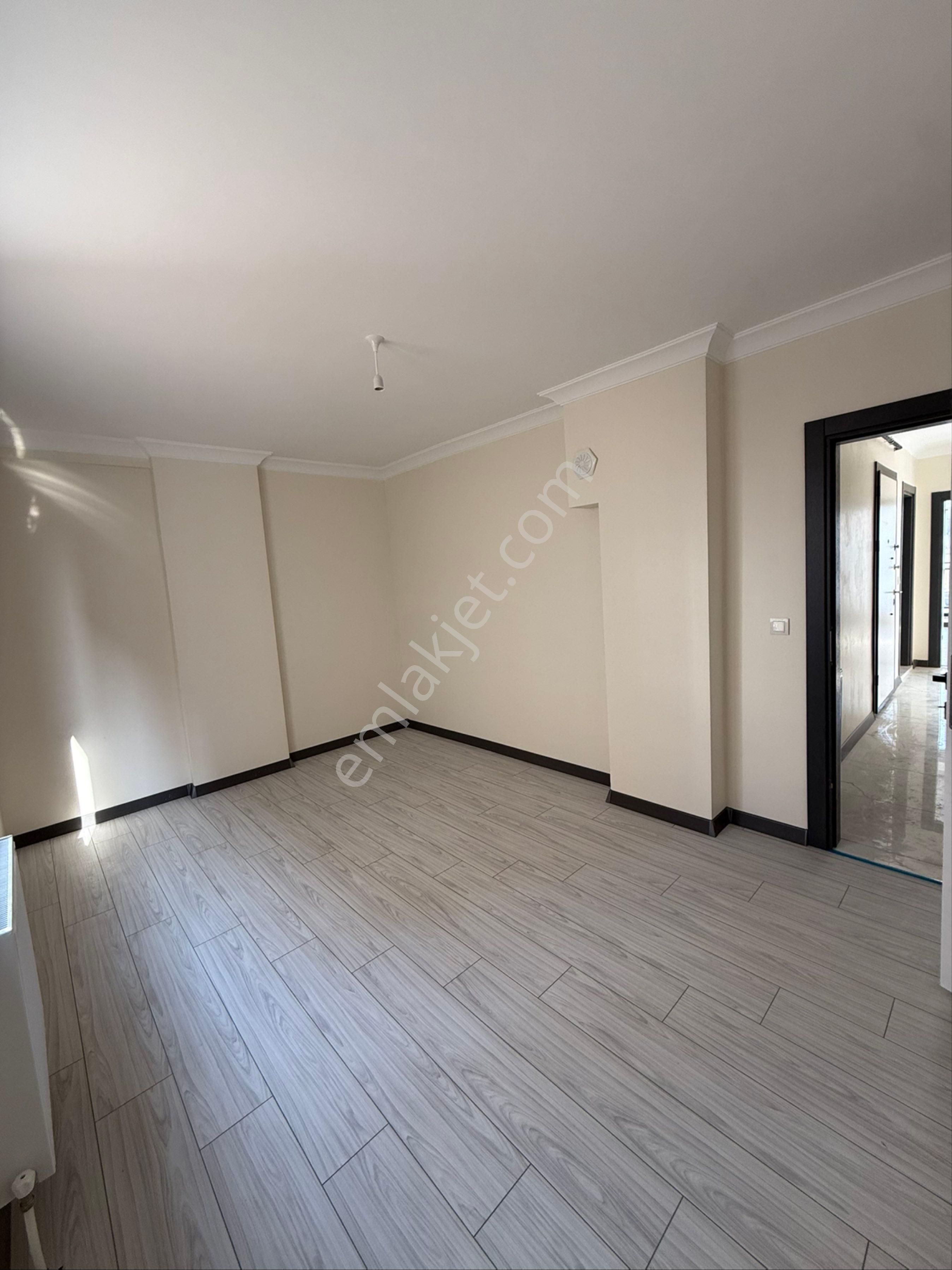 Çayırova Tıp Hastanesinin Dibinde 4+1 Asansörlü Lüks Daire - Görsel 11