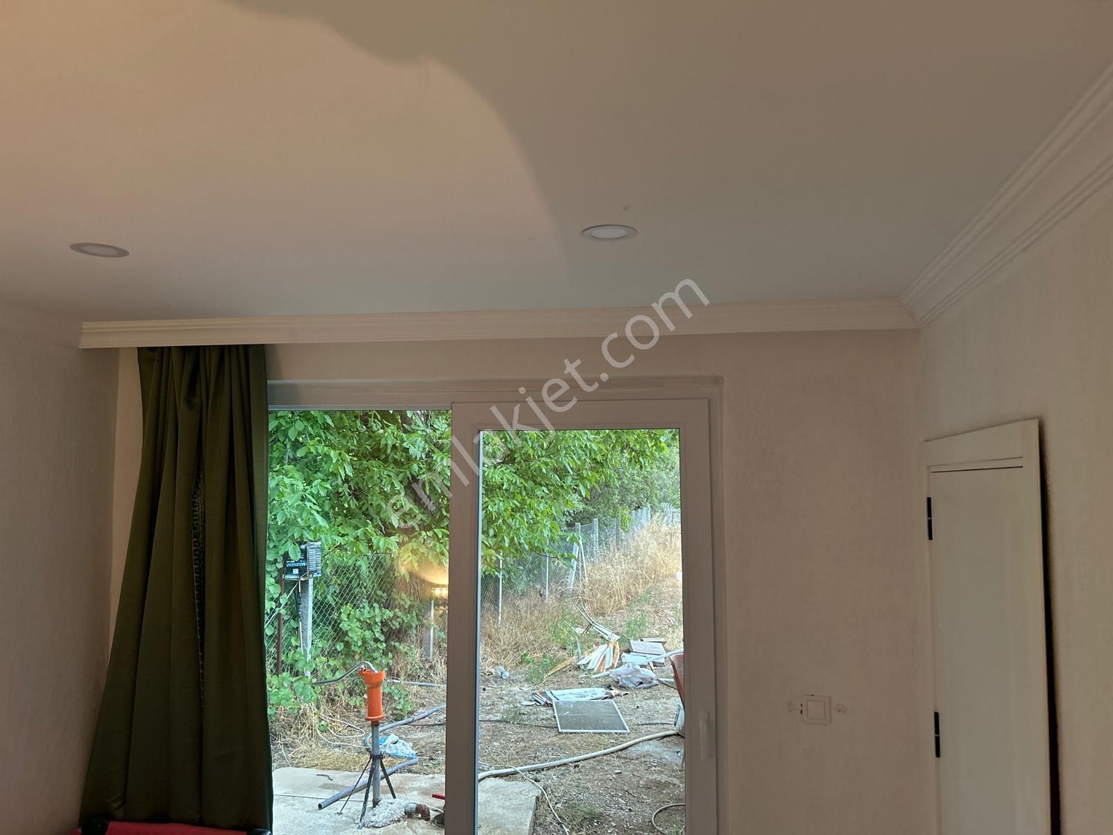 Kaan Emlak Selçukbey Şubesinde Tavas Karahisar Mevkinde Satılık Bahçe Evi - Görsel 9