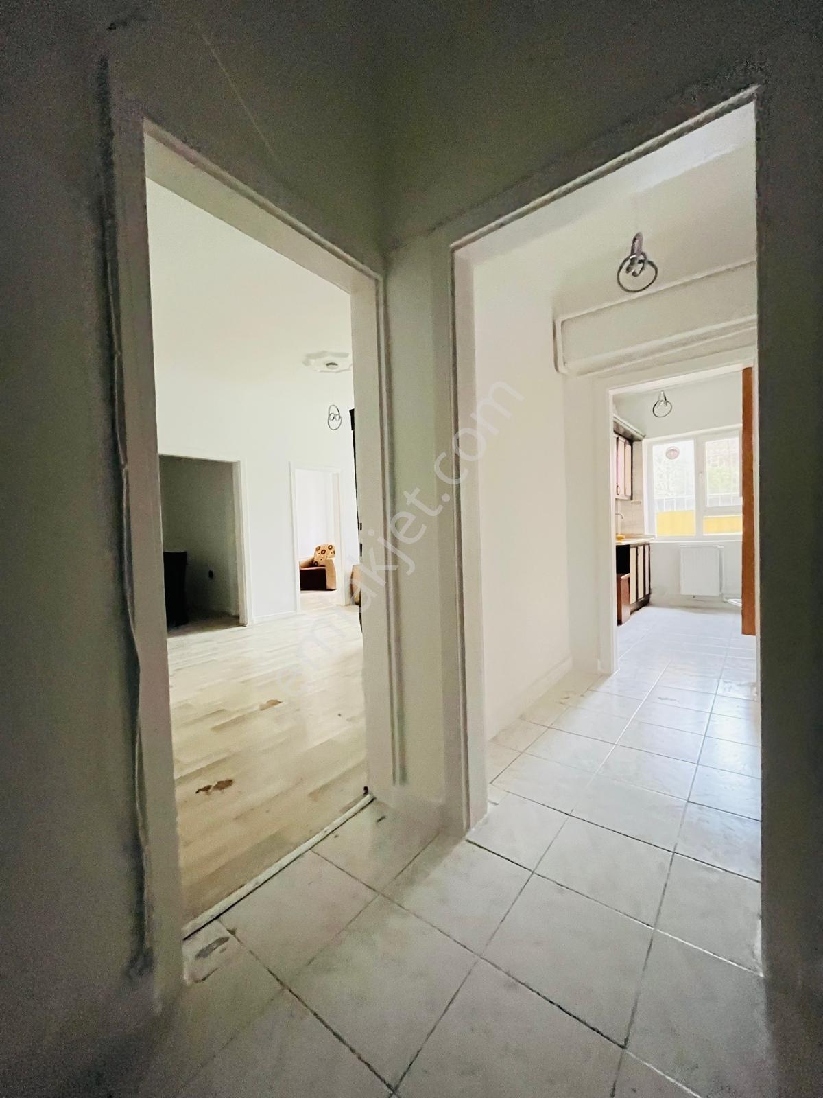 Abidinpaşa'da Okul Sokak Cad. Yakını Giriş Kat Satılık Daire !!! - Görsel 18