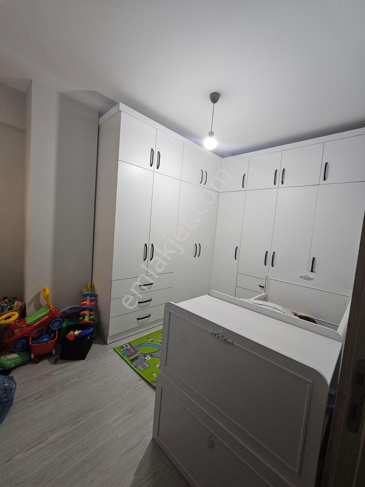 Küçükçiğli’de Anadolu Caddesi Üzerinde, Acil Satılık Manzaralı 2+1 Daire! - Görsel 11