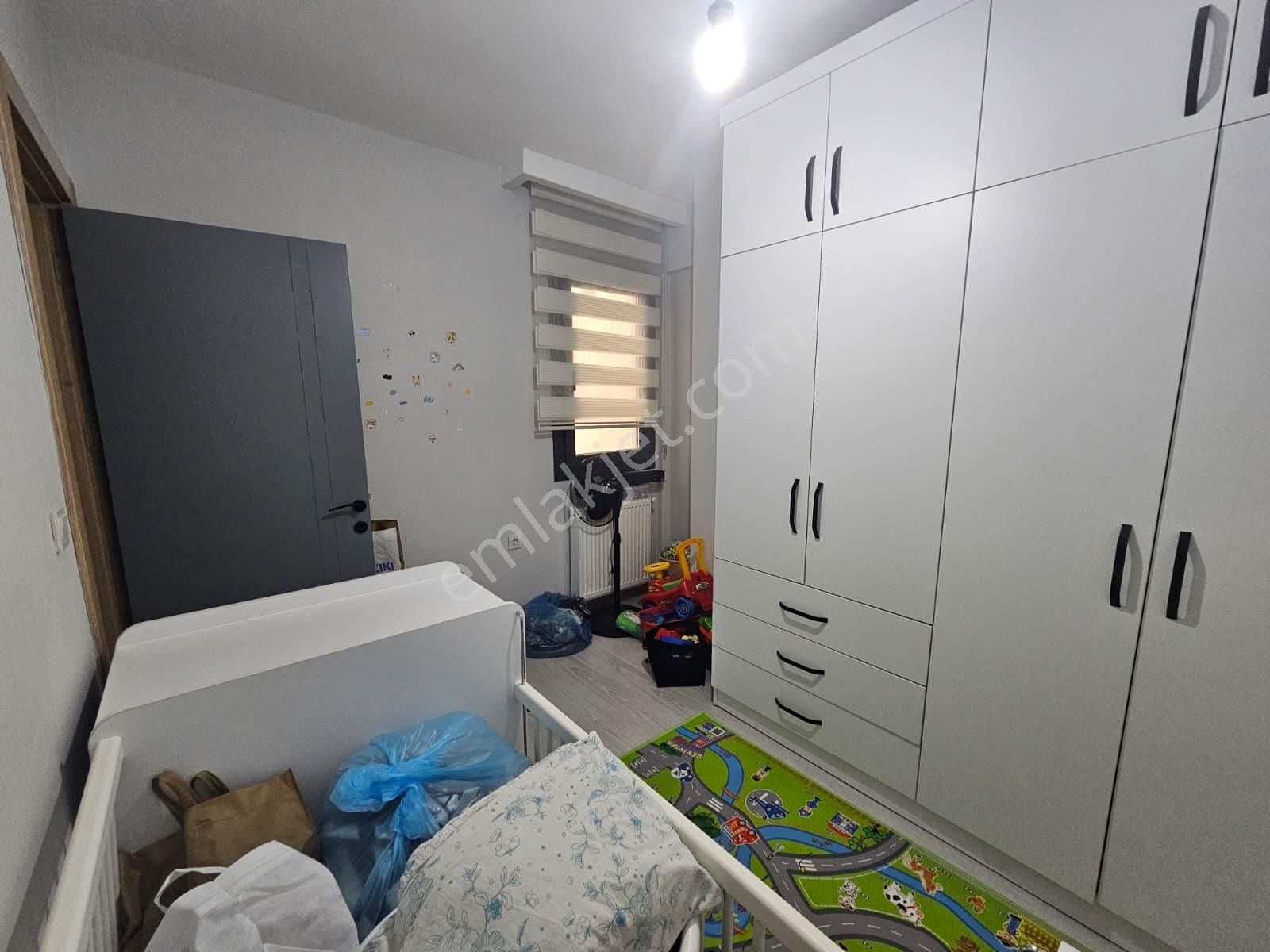 Küçükçiğli’de Anadolu Caddesi Üzerinde, Acil Satılık Manzaralı 2+1 Daire! - Görsel 8
