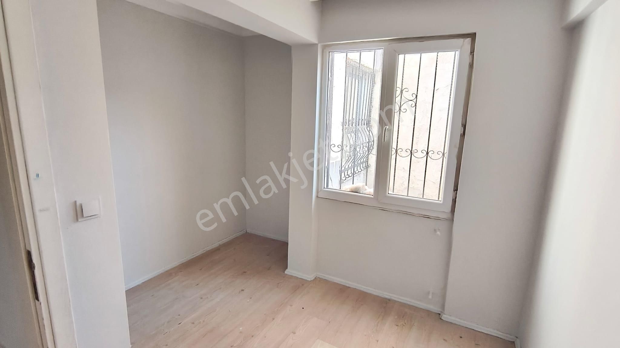 İzmir Torbalı Ayrancılar Merkezde Acill Satılık 3+1 Daire Y.giriş - Görsel 12