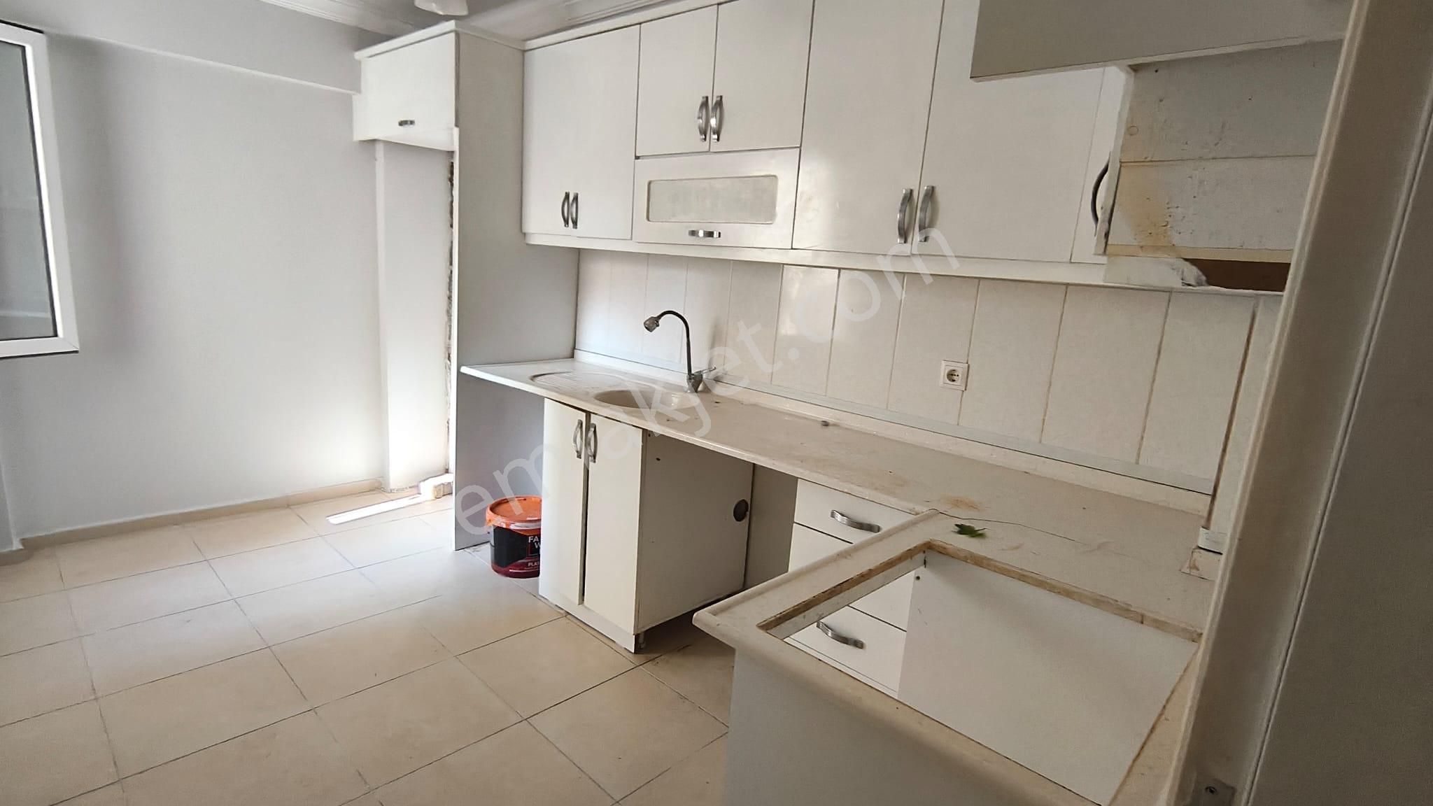 İzmir Torbalı Ayrancılar Merkezde Acill Satılık 3+1 Daire Y.giriş - Görsel 2