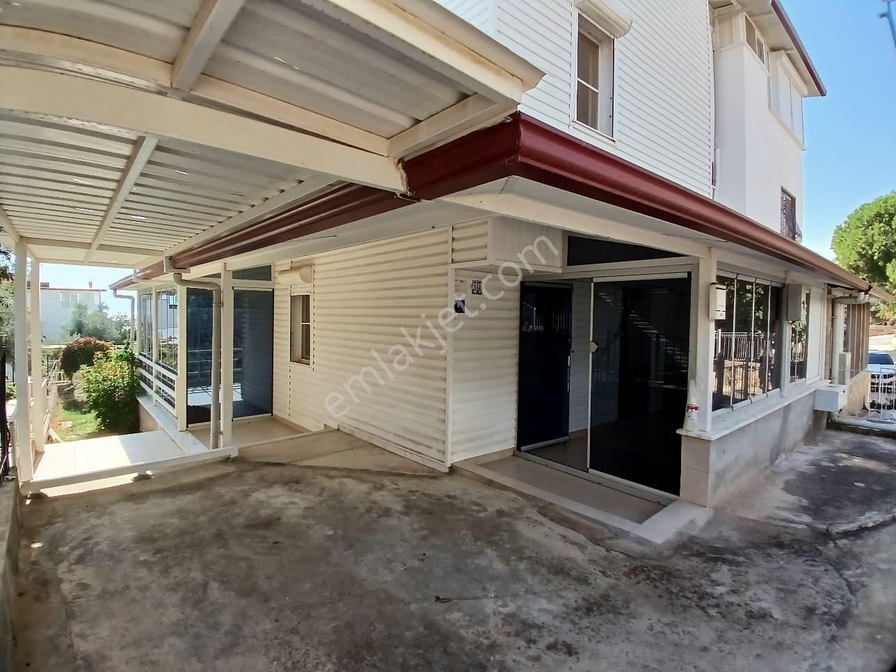 Denize Yürüme Mesafeli Muhteşem Deniz Manzaralı İkiz Villa - Görsel 4