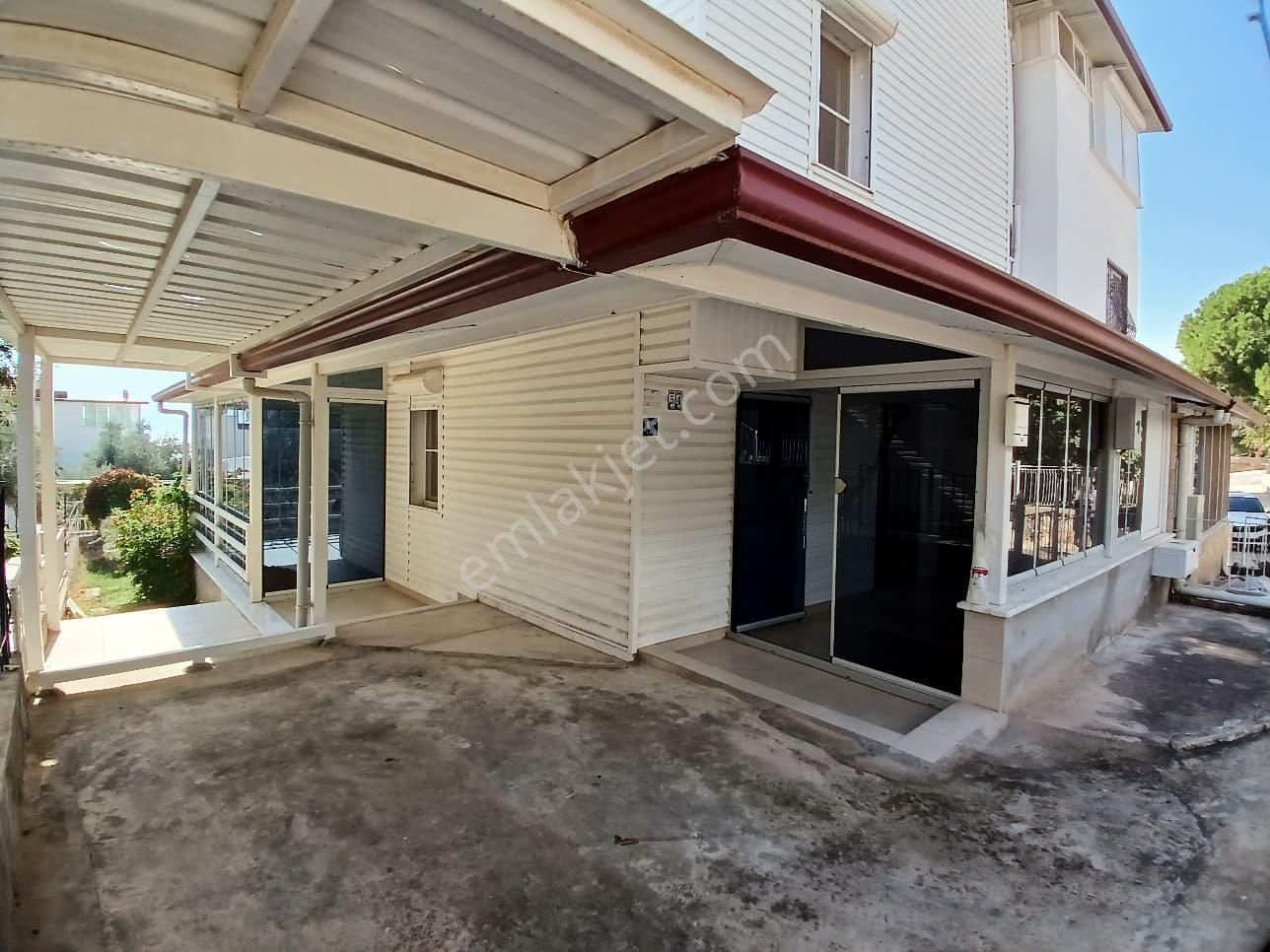 Denize Yürüme Mesafeli Muhteşem Deniz Manzaralı İkiz Villa - Görsel 15