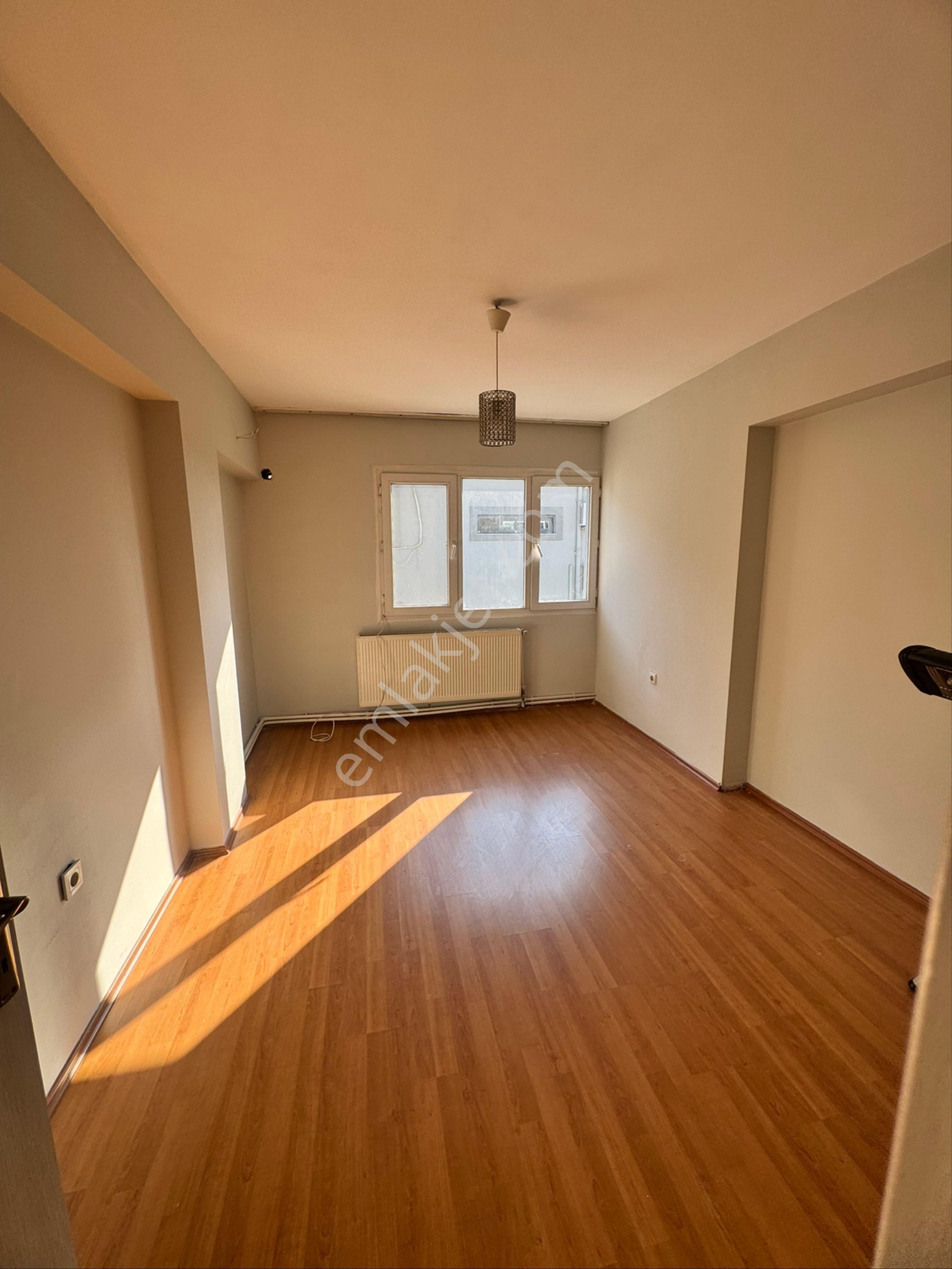 Kılıç Reis Parkı Karşısında İnönü Caddesi Yakını 3+1 Köşe Çift Cephe 135m2 Otoparklı Satılık Daire - Görsel 18