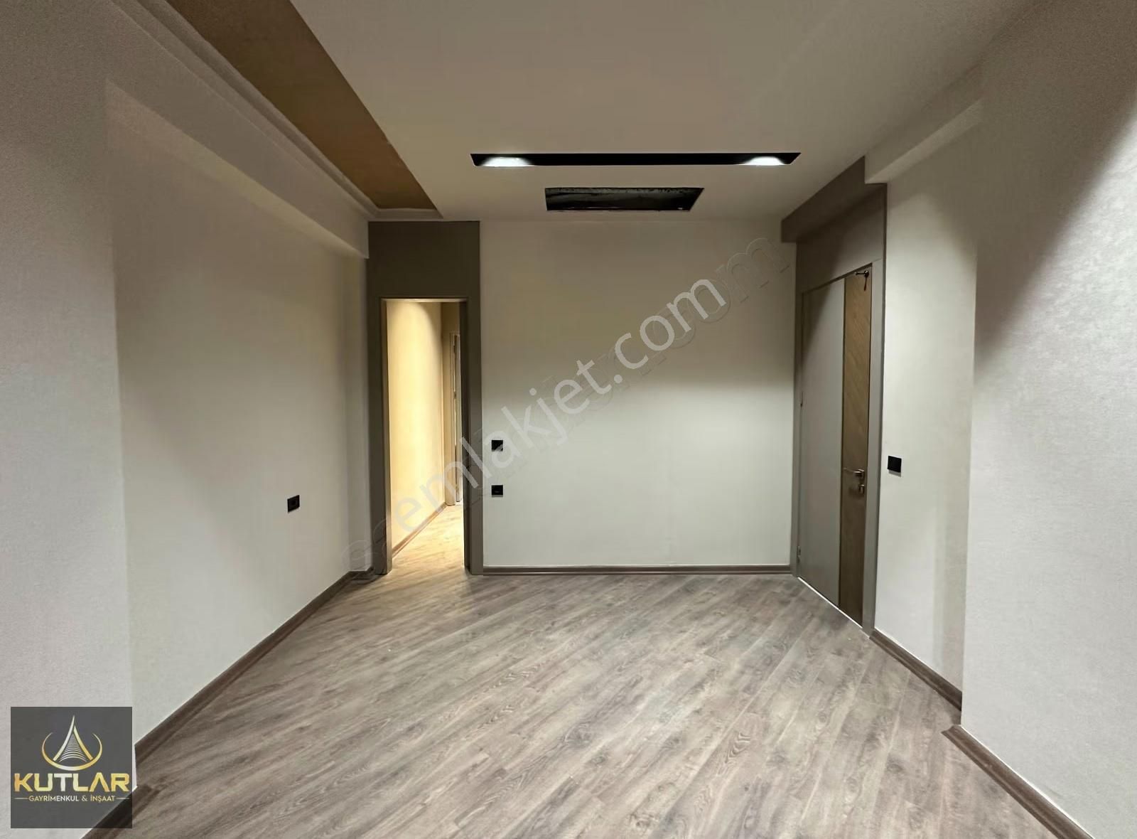 Kutlar'dan Metro Market Civarı Satılık Ultra Lüks 4+1 Daire. - Görsel 26