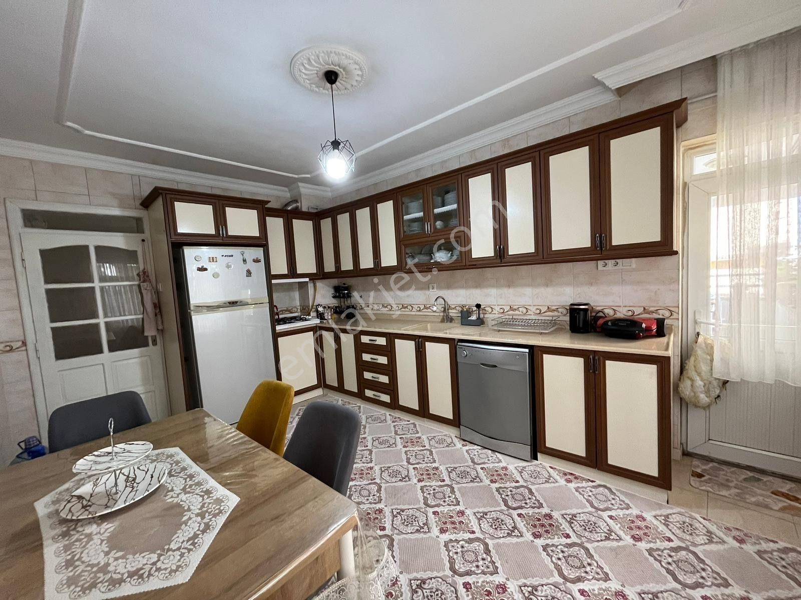 Royalest'ten Köşe Başı 3 Katlı Dükkanlı Fırsat Müstakil Bina - Görsel 30