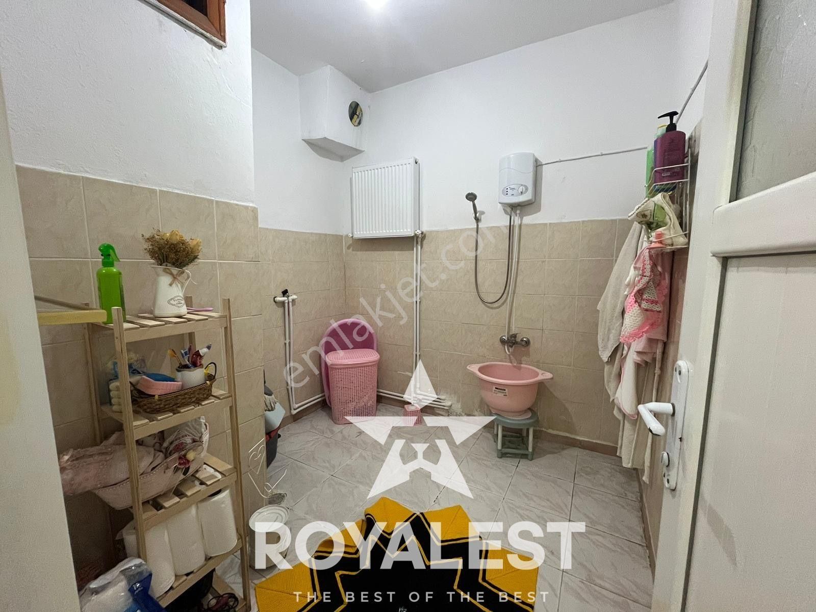 Royalest'ten Köşe Başı 3 Katlı Dükkanlı Fırsat Müstakil Bina - Görsel 9