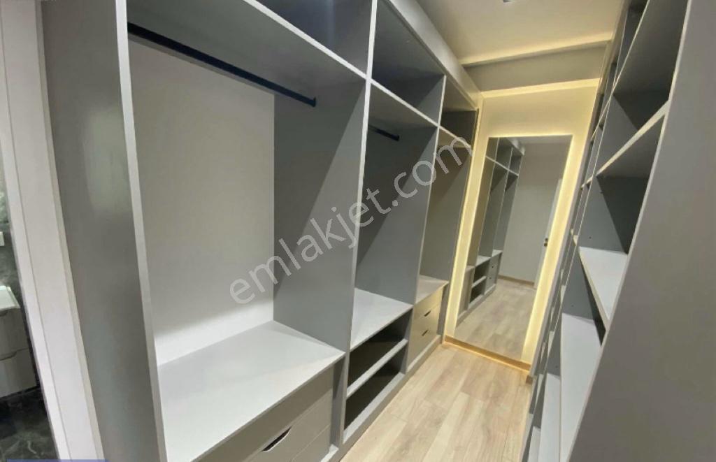 Çamlıca Mahallesinde 3+1 Giyinme Odalı Satılık Daire - Görsel 24