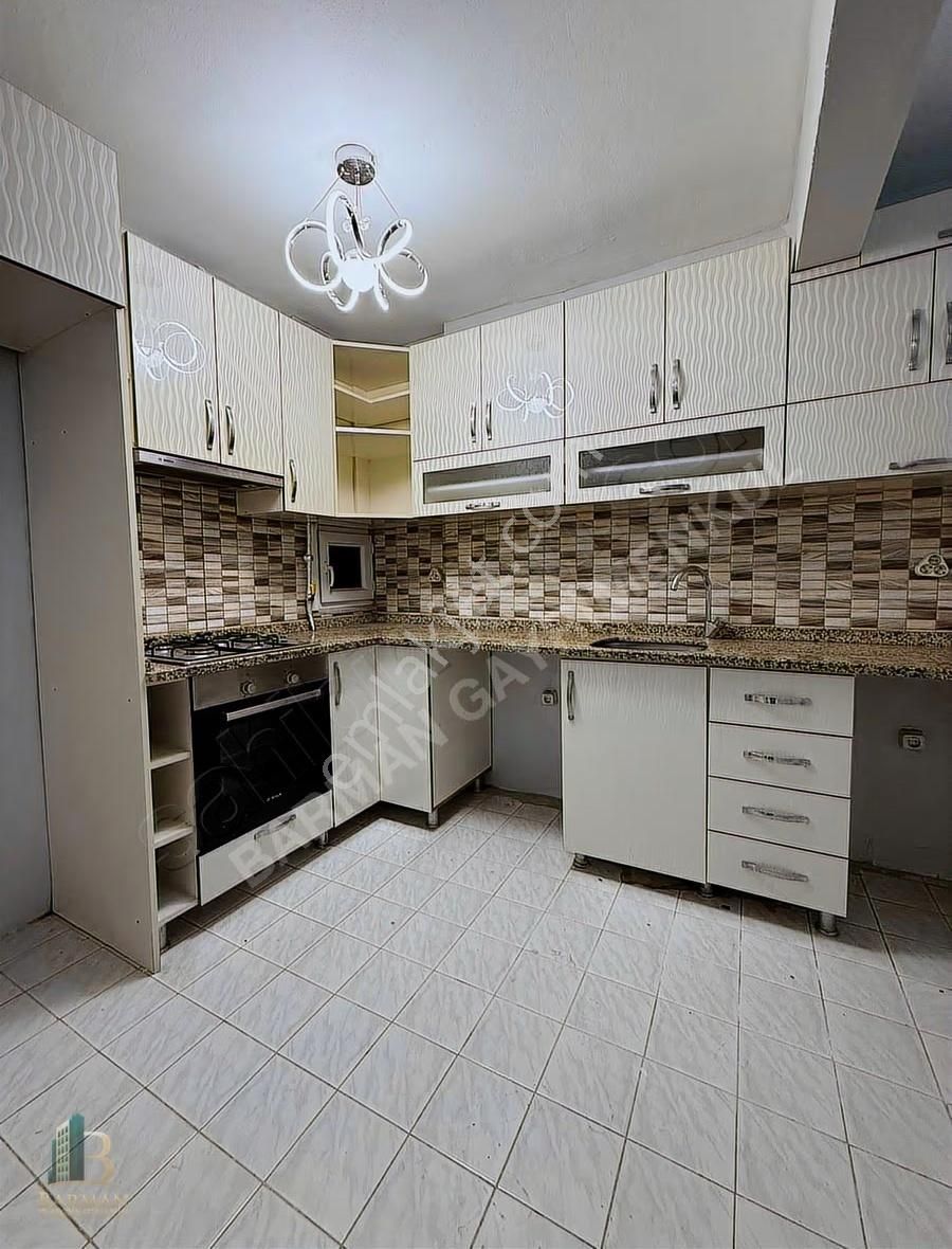Sultangazi'de Mükemmel Konumda 120 M² 2+1 !!!fırsat Fiyat!!! - Görsel 29