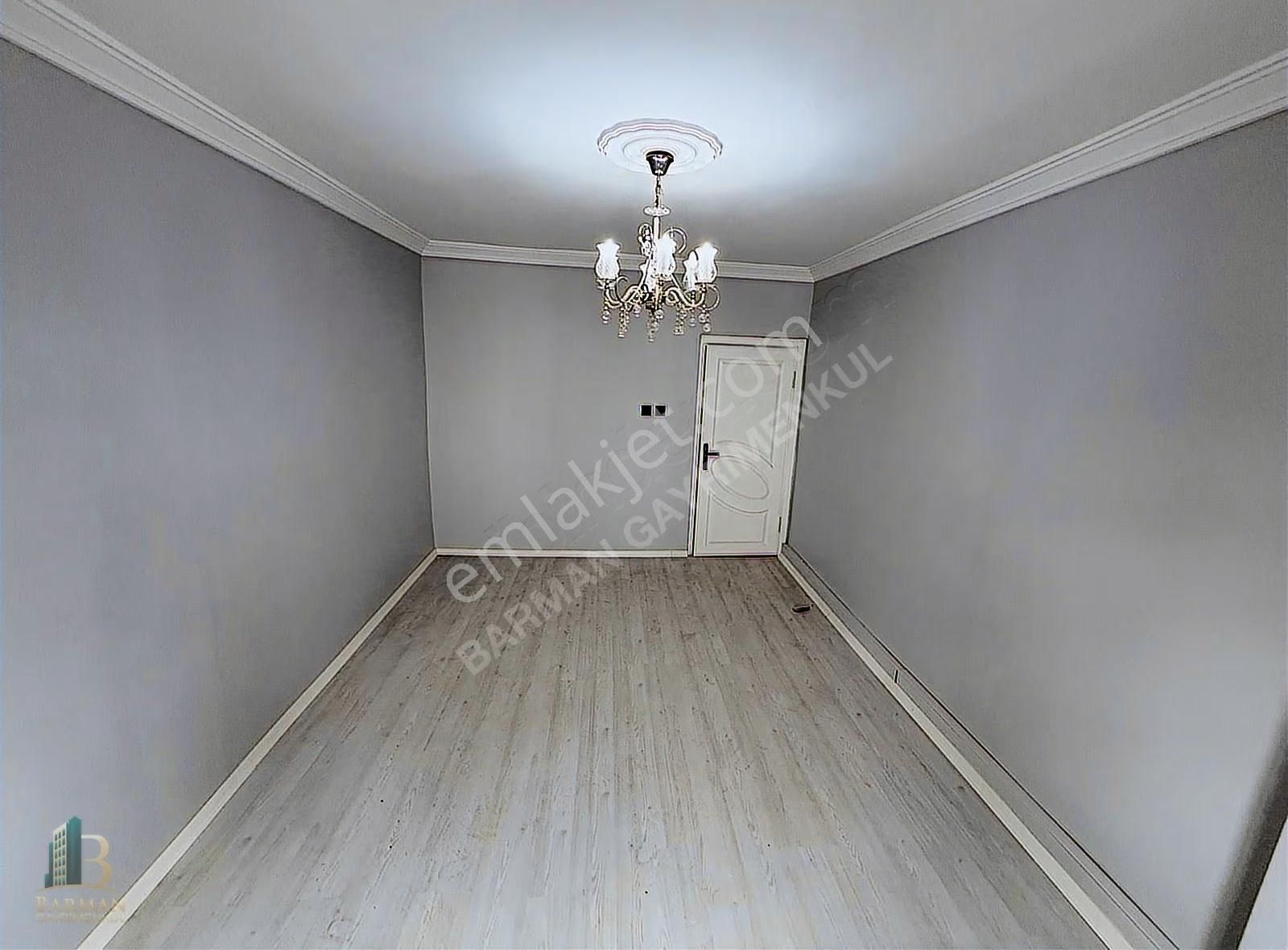 Sultangazi'de Mükemmel Konumda 120 M² 2+1 !!!fırsat Fiyat!!! - Görsel 16