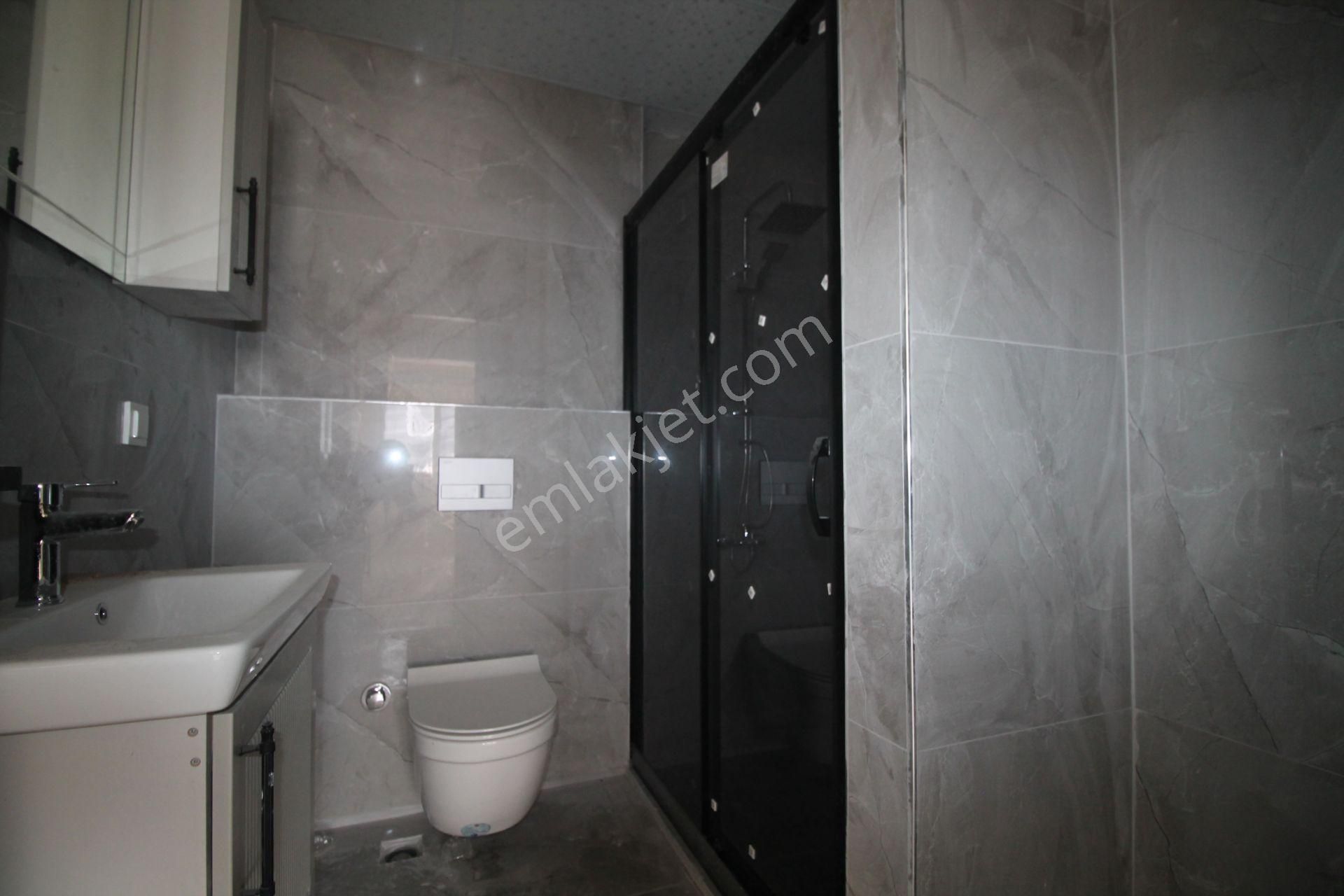 Retro’dan Akdeniz Mah’de Lüks Konsept Site İçi B.mutfak Fırsat 2+1 - Görsel 9