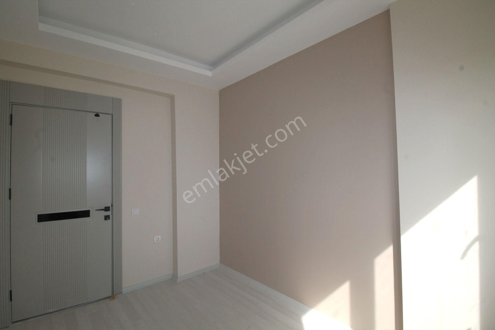 Retro’dan Akdeniz Mah’de Lüks Konsept Site İçi B.mutfak Fırsat 2+1 - Görsel 12