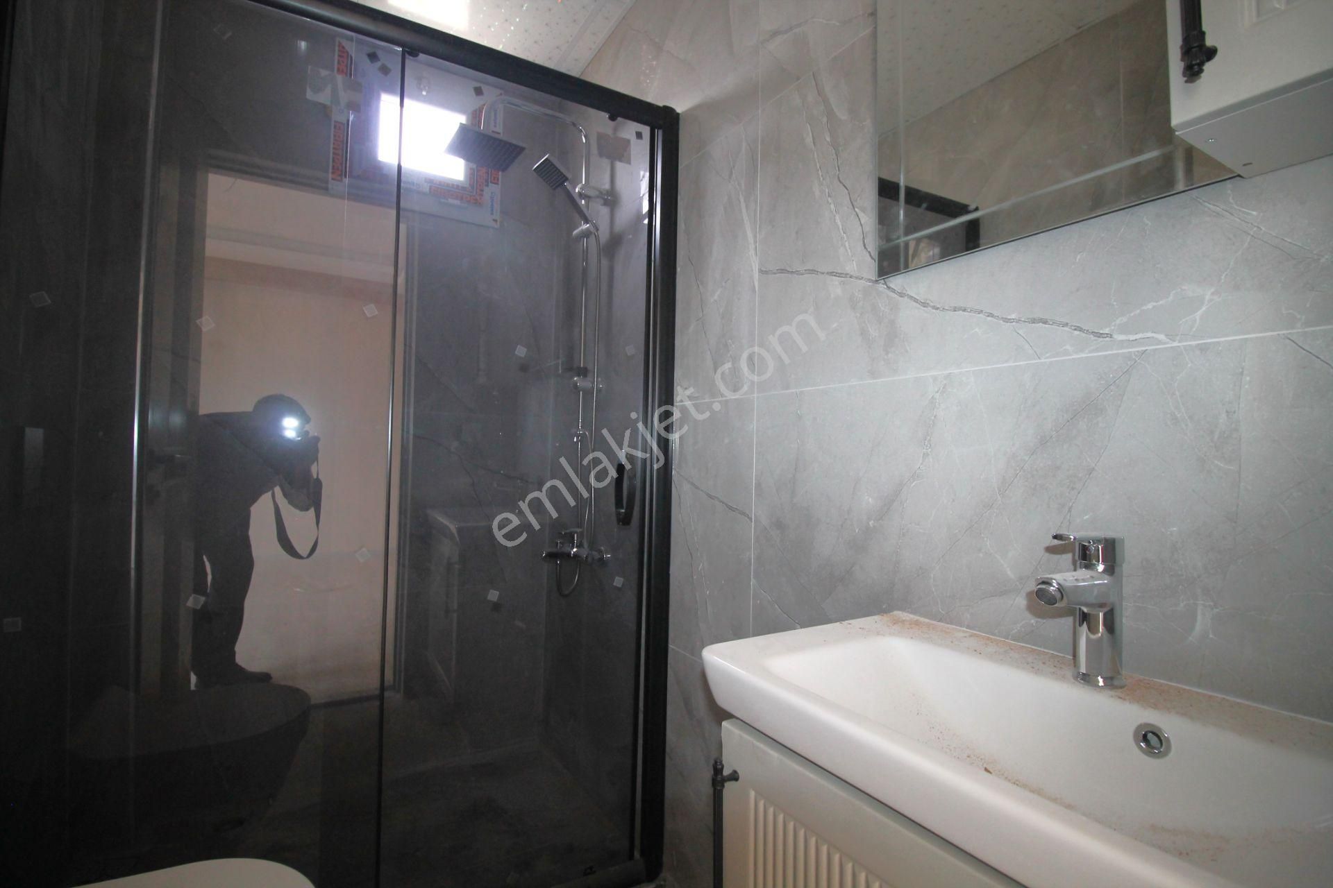 Retro’dan Akdeniz Mah’de Lüks Konsept Site İçi B.mutfak Fırsat 2+1 - Görsel 17