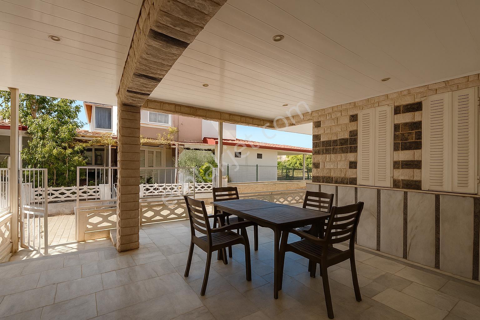 Kuşadası Davutlarda Satılık 3+1 Triplex Yazlık İndirimli! - Görsel 3