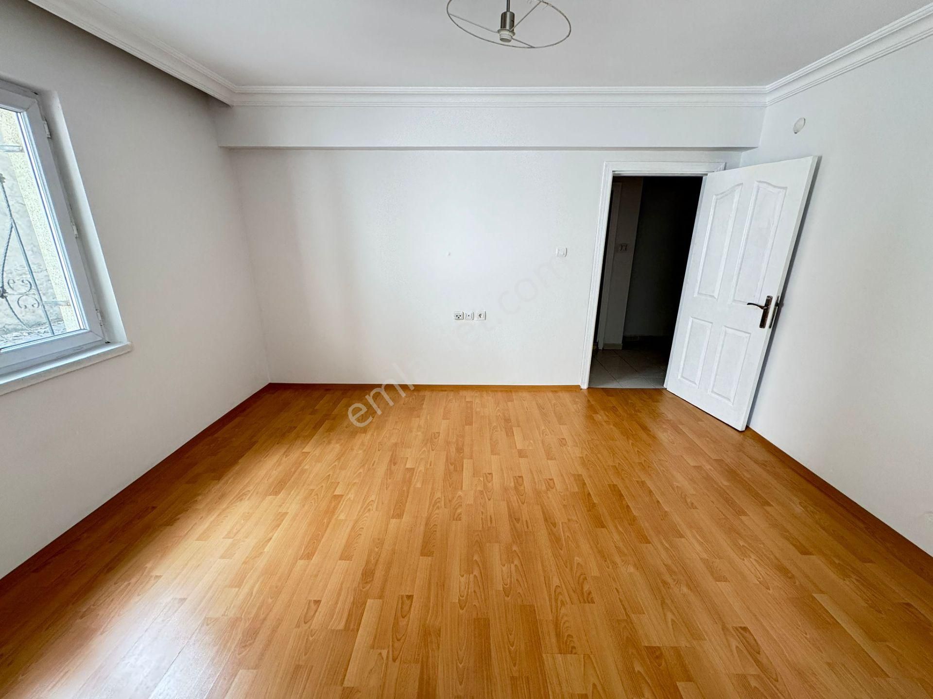 Altındağ - Battalgazi Mahallesinde Caddeye Yakın, 3 Cepheli, Asansörlü 3+1 Satılık Daire !!! - Görsel 10