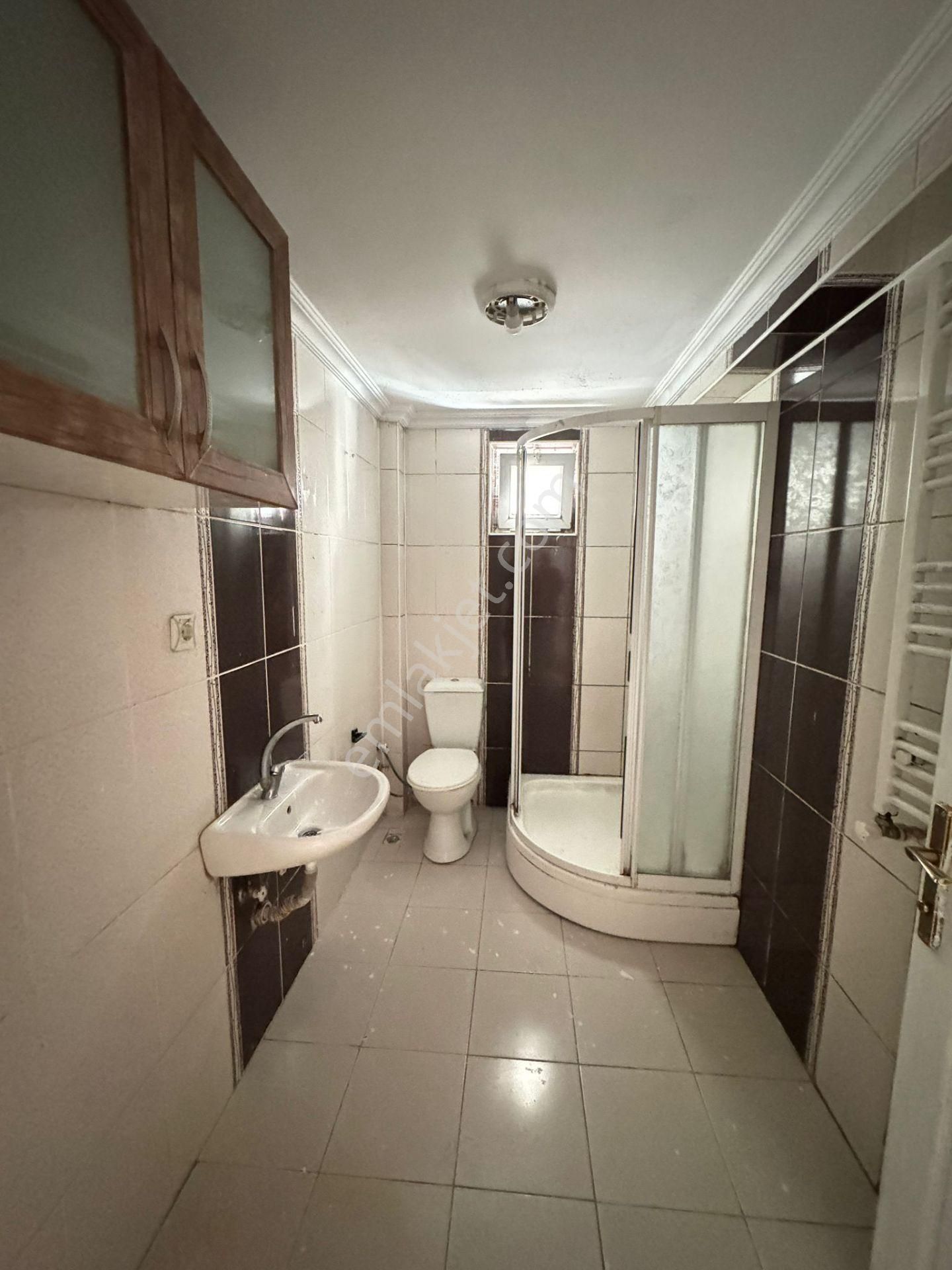 Altındağ - Battalgazi Mahallesinde Caddeye Yakın, 3 Cepheli, Asansörlü 3+1 Satılık Daire !!! - Görsel 24