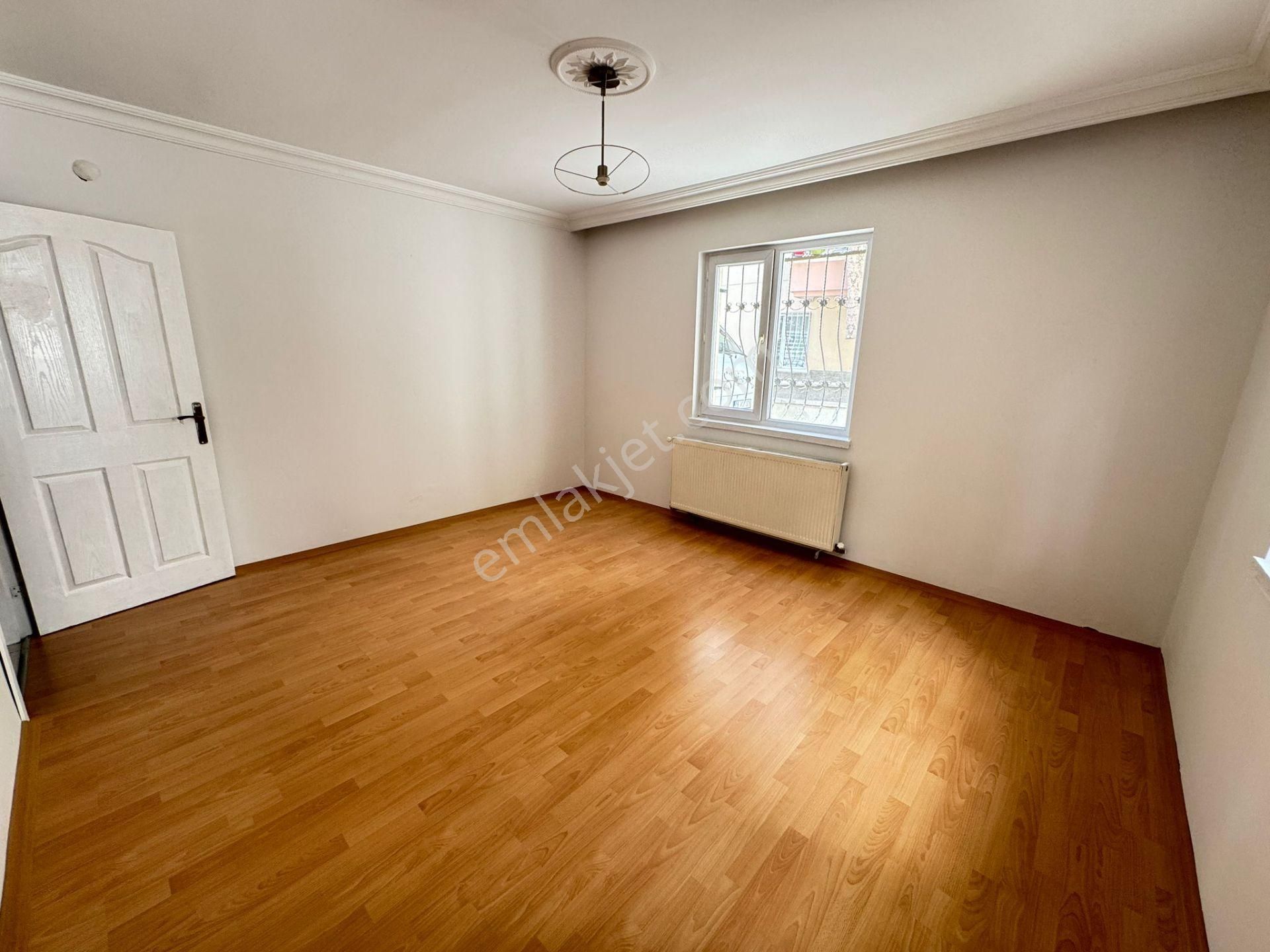 Altındağ - Battalgazi Mahallesinde Caddeye Yakın, 3 Cepheli, Asansörlü 3+1 Satılık Daire !!! - Görsel 12